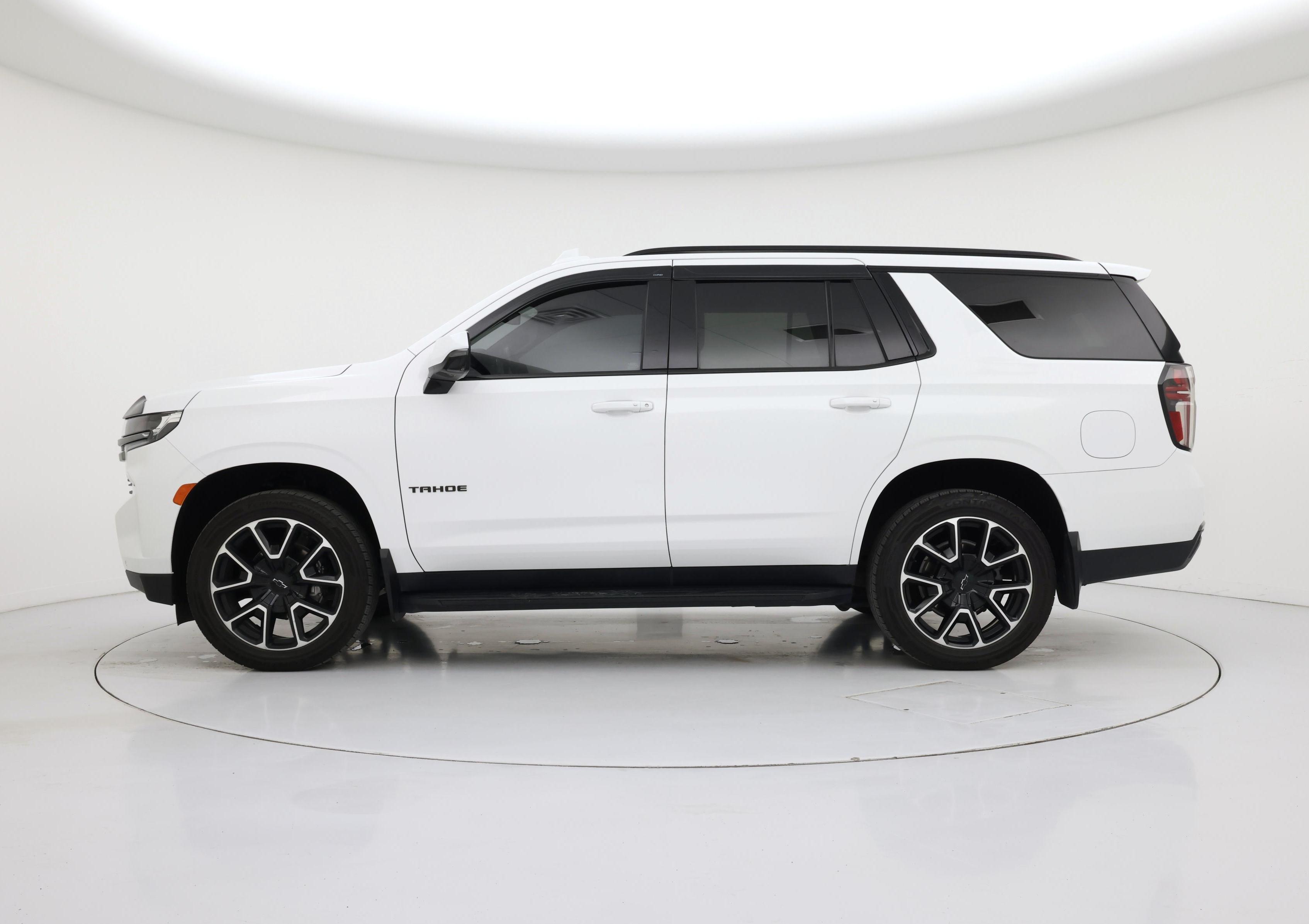 Thumbnail: 2021 Chevrolet Tahoe - 3