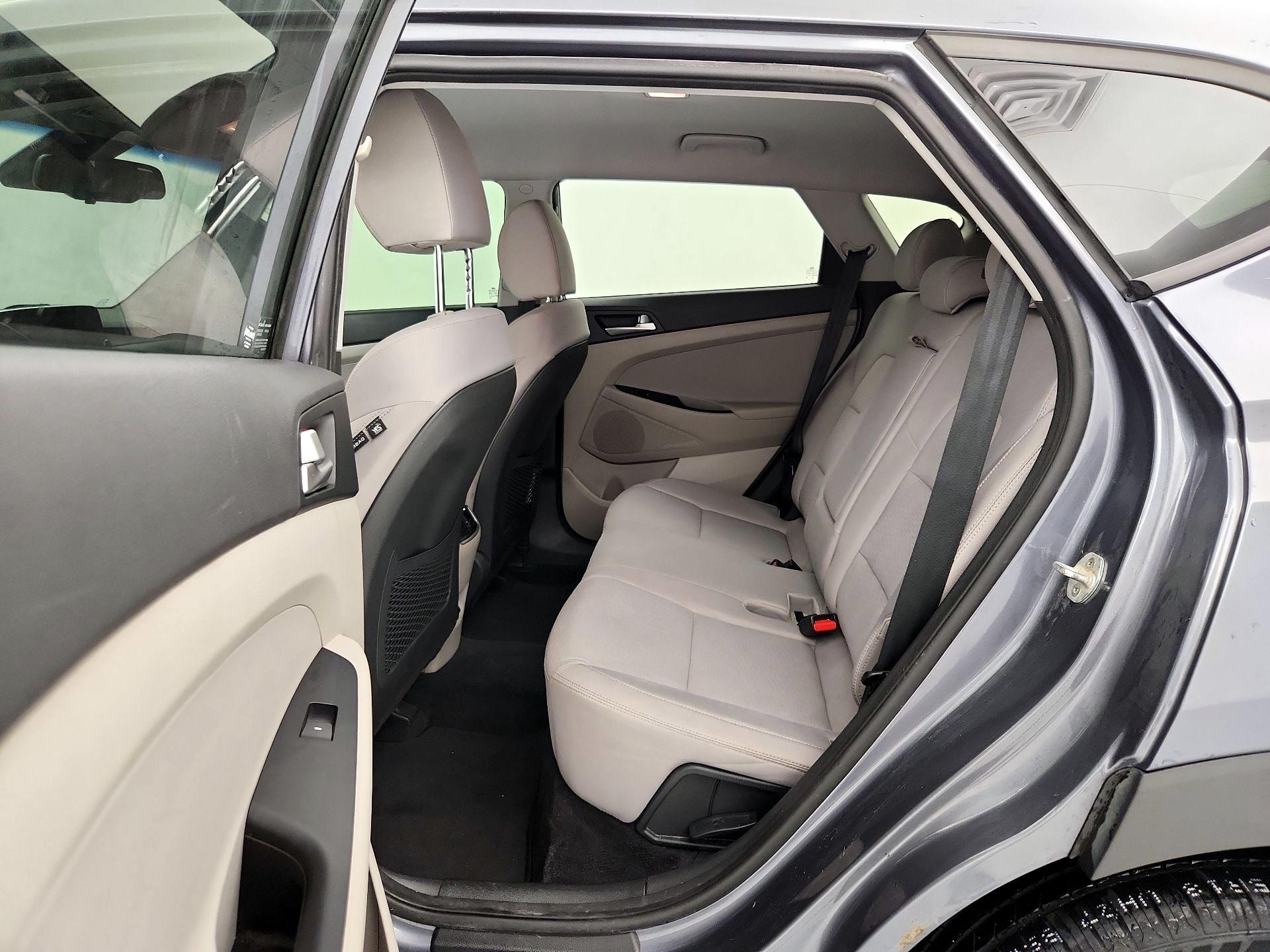 Thumbnail: 2021 Hyundai Tucson - 19