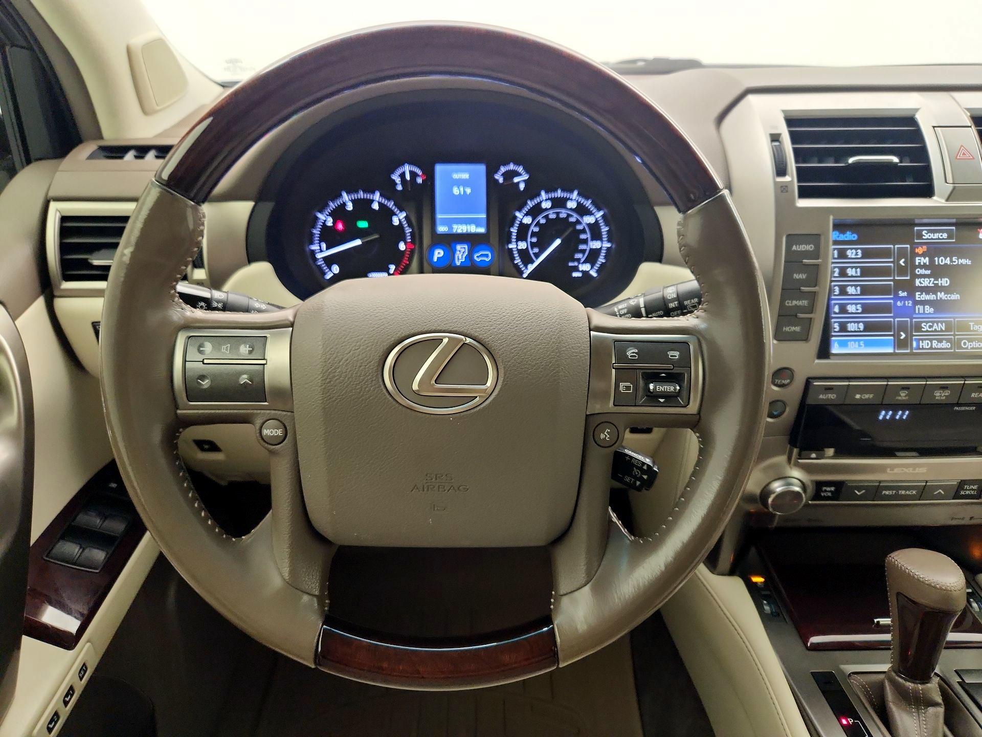 Thumbnail: 2016 Lexus GX - 10