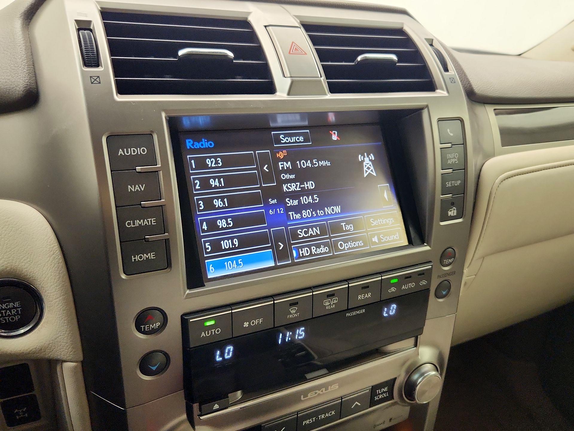 Thumbnail: 2016 Lexus GX - 16