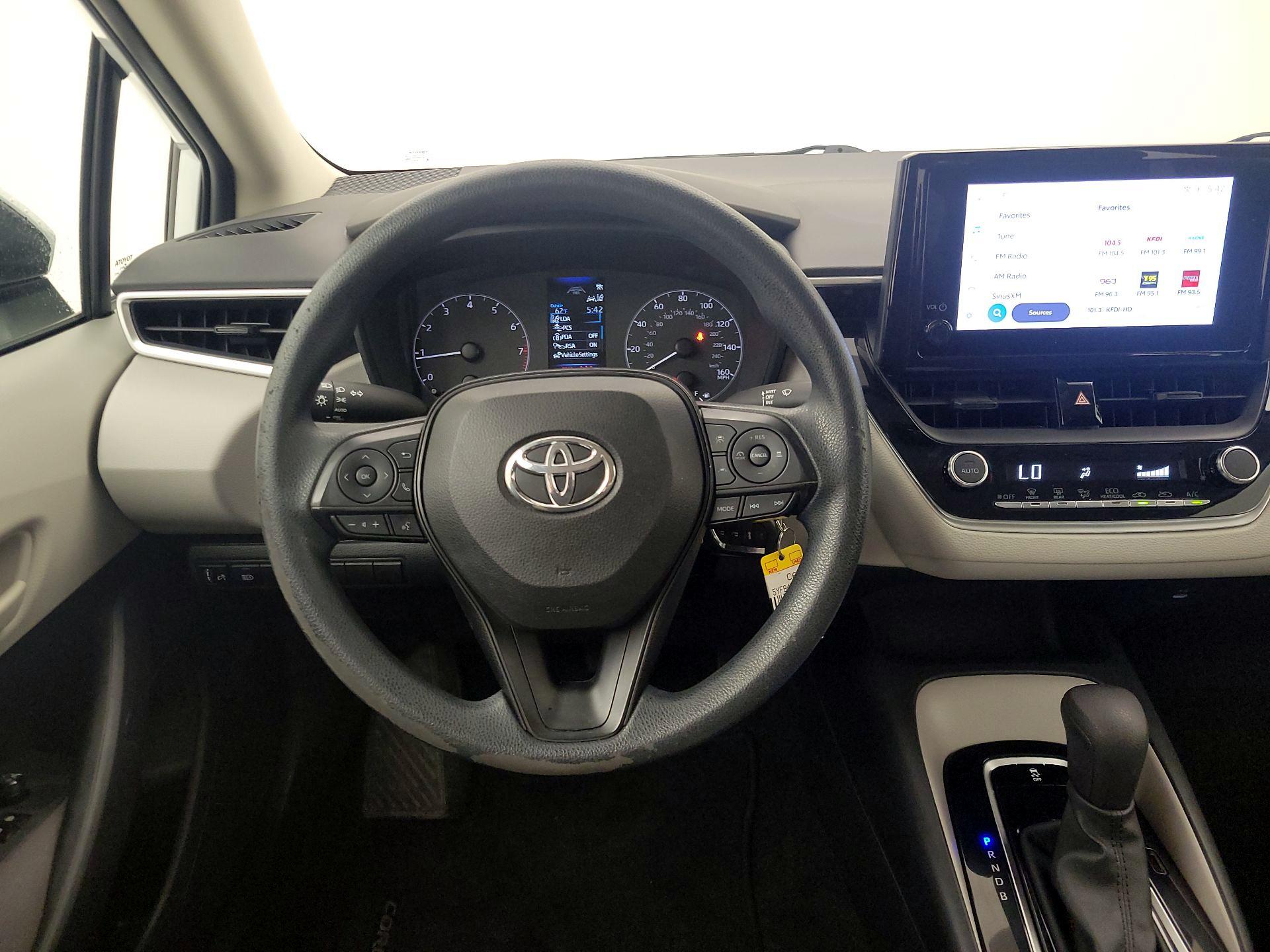 Thumbnail: 2023 Toyota Corolla - 10