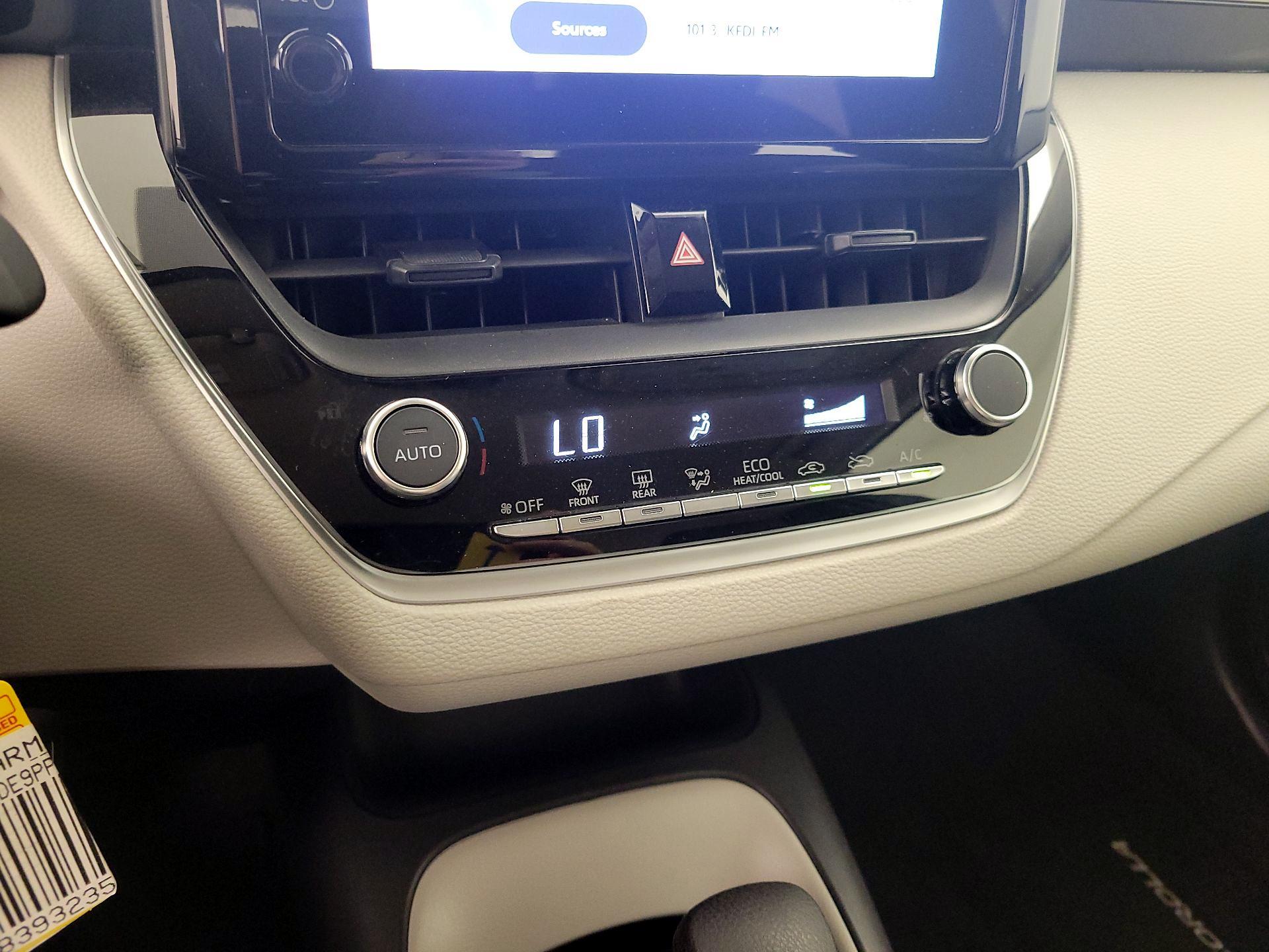 Thumbnail: 2023 Toyota Corolla - 16