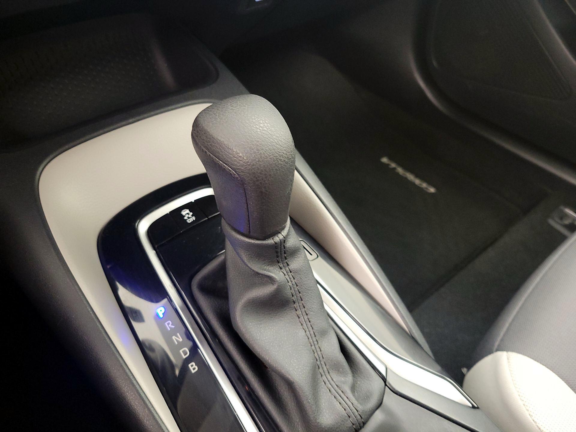 Thumbnail: 2023 Toyota Corolla - 17