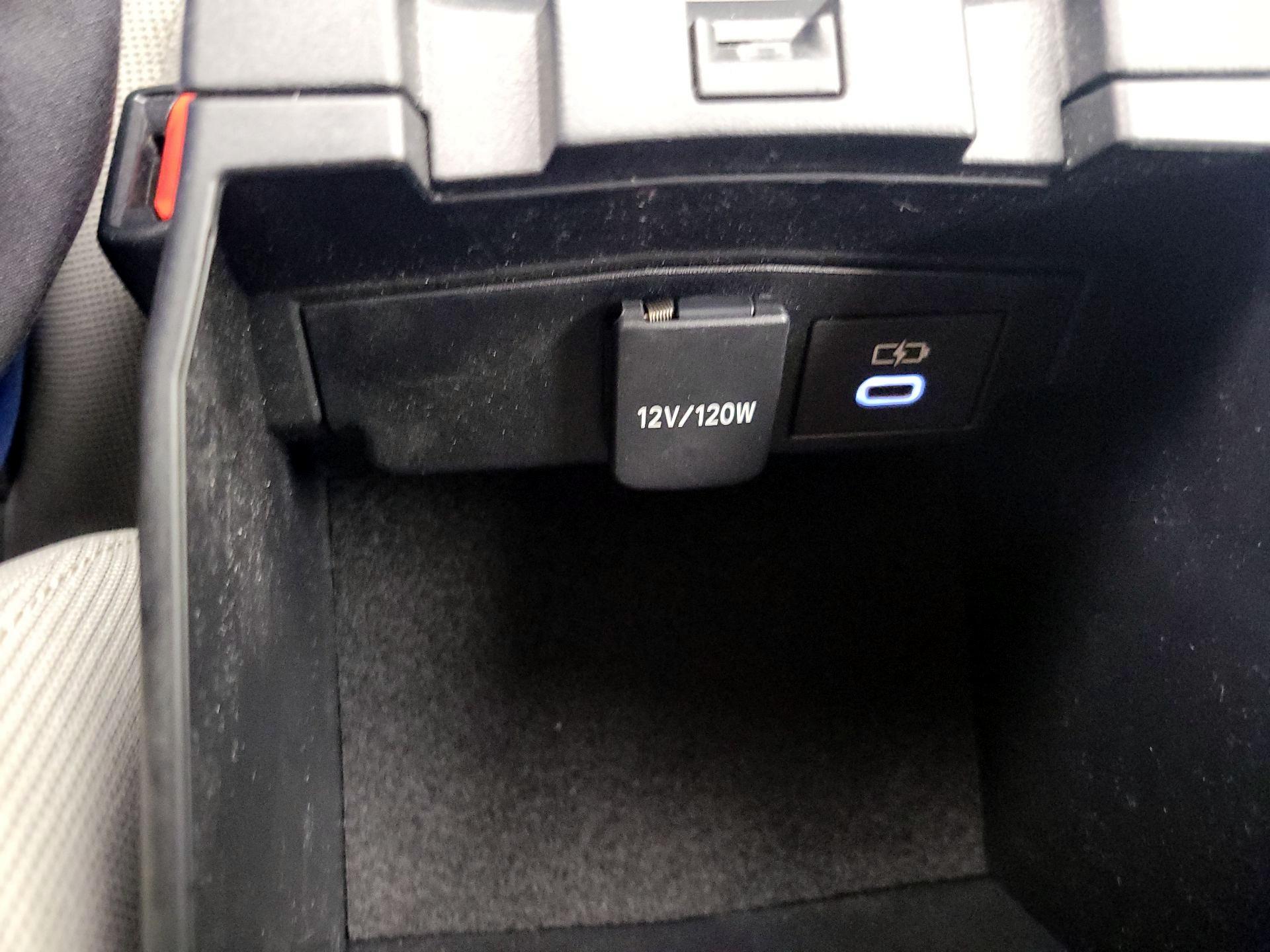 Thumbnail: 2023 Toyota Corolla - 18