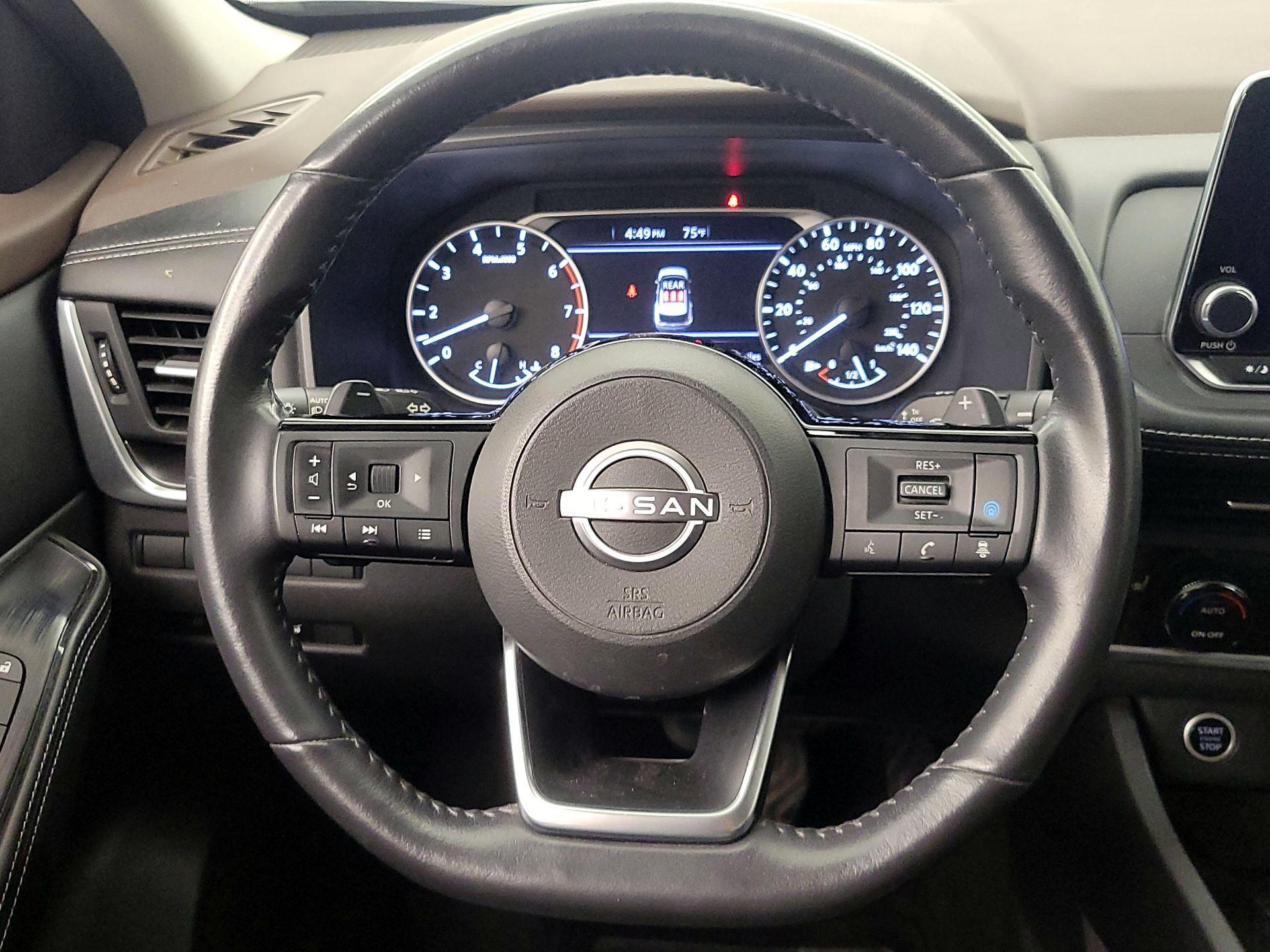 Thumbnail: 2023 Nissan Rogue - 10