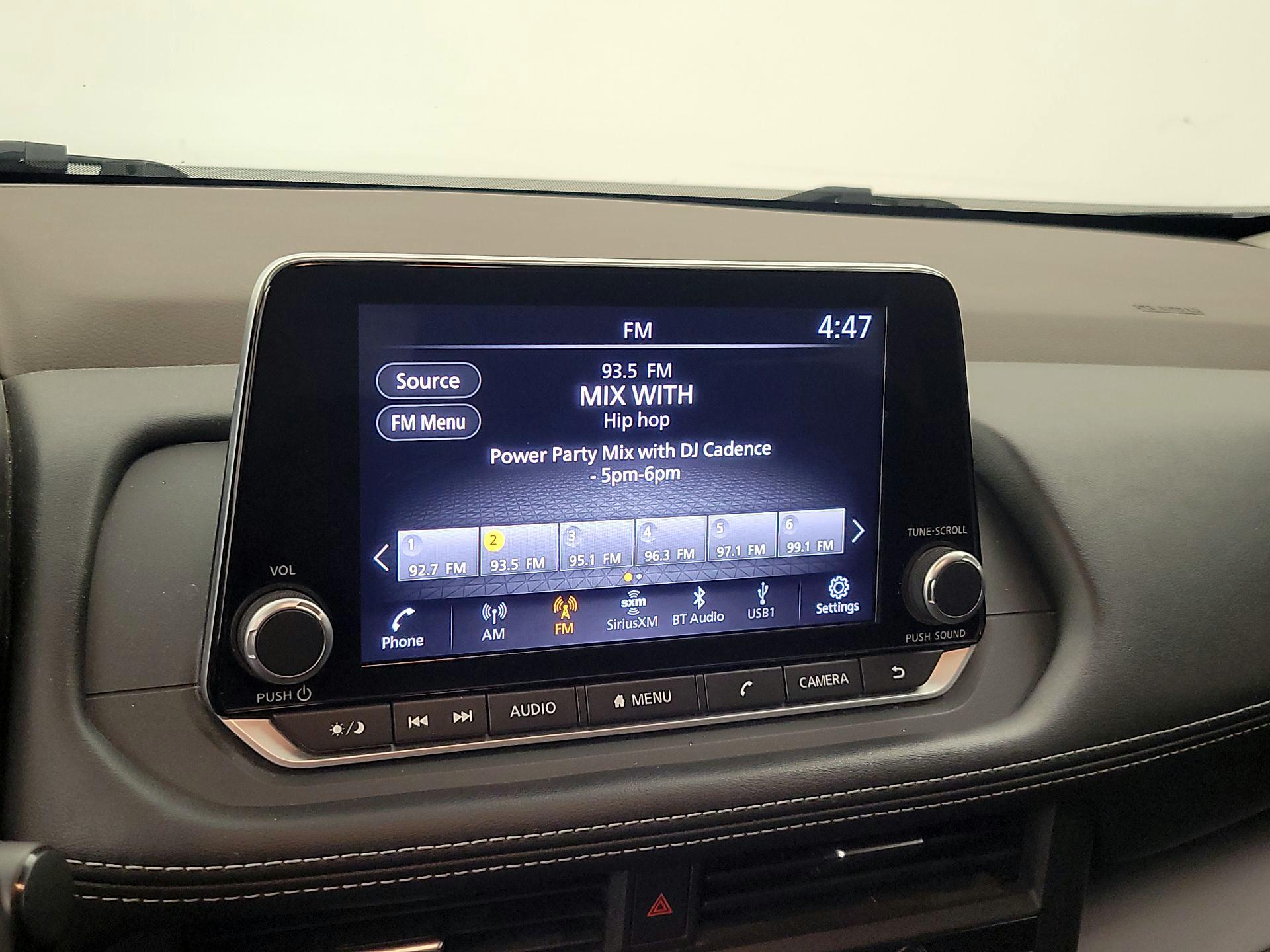 Thumbnail: 2023 Nissan Rogue - 15