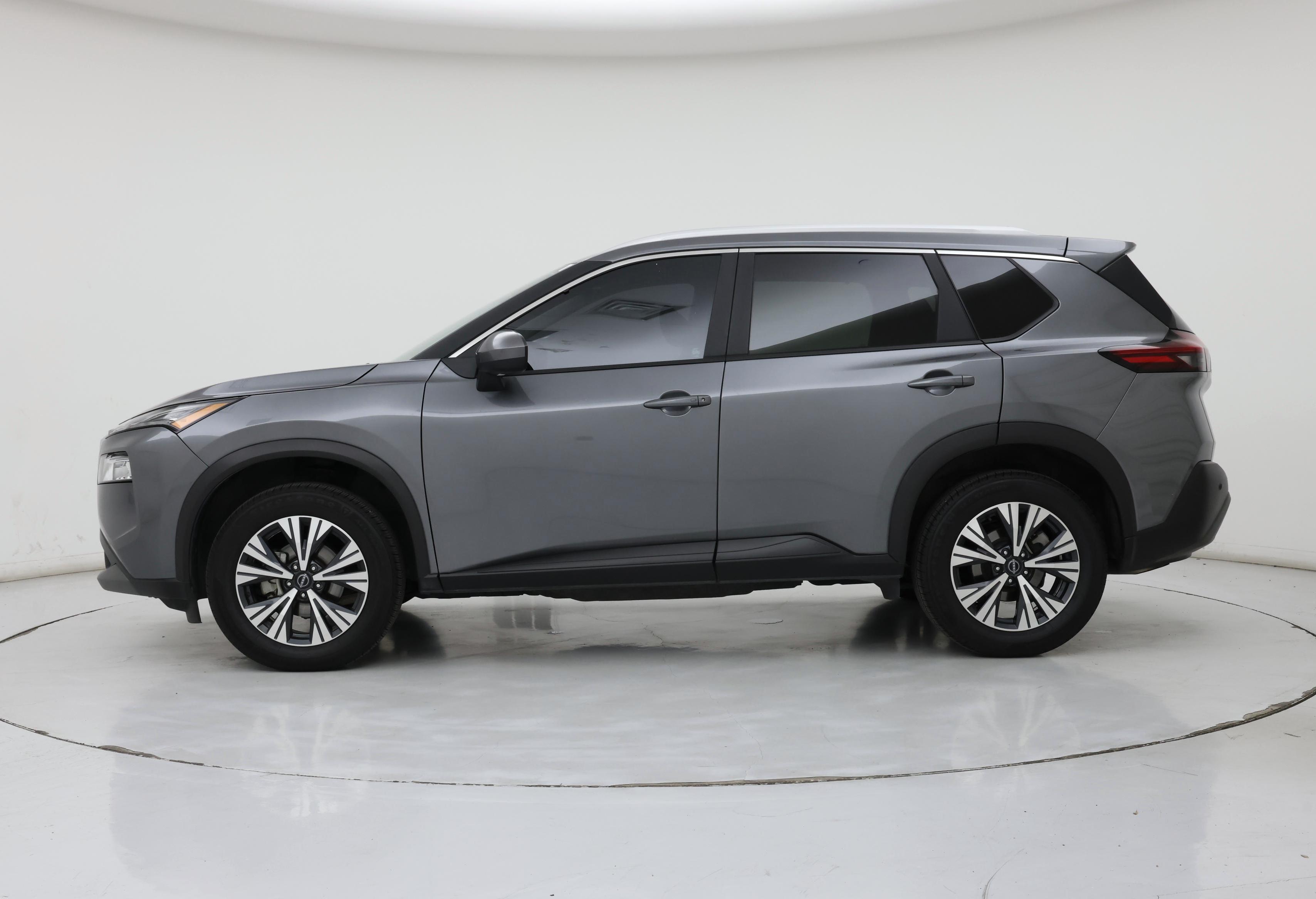 Thumbnail: 2023 Nissan Rogue - 3