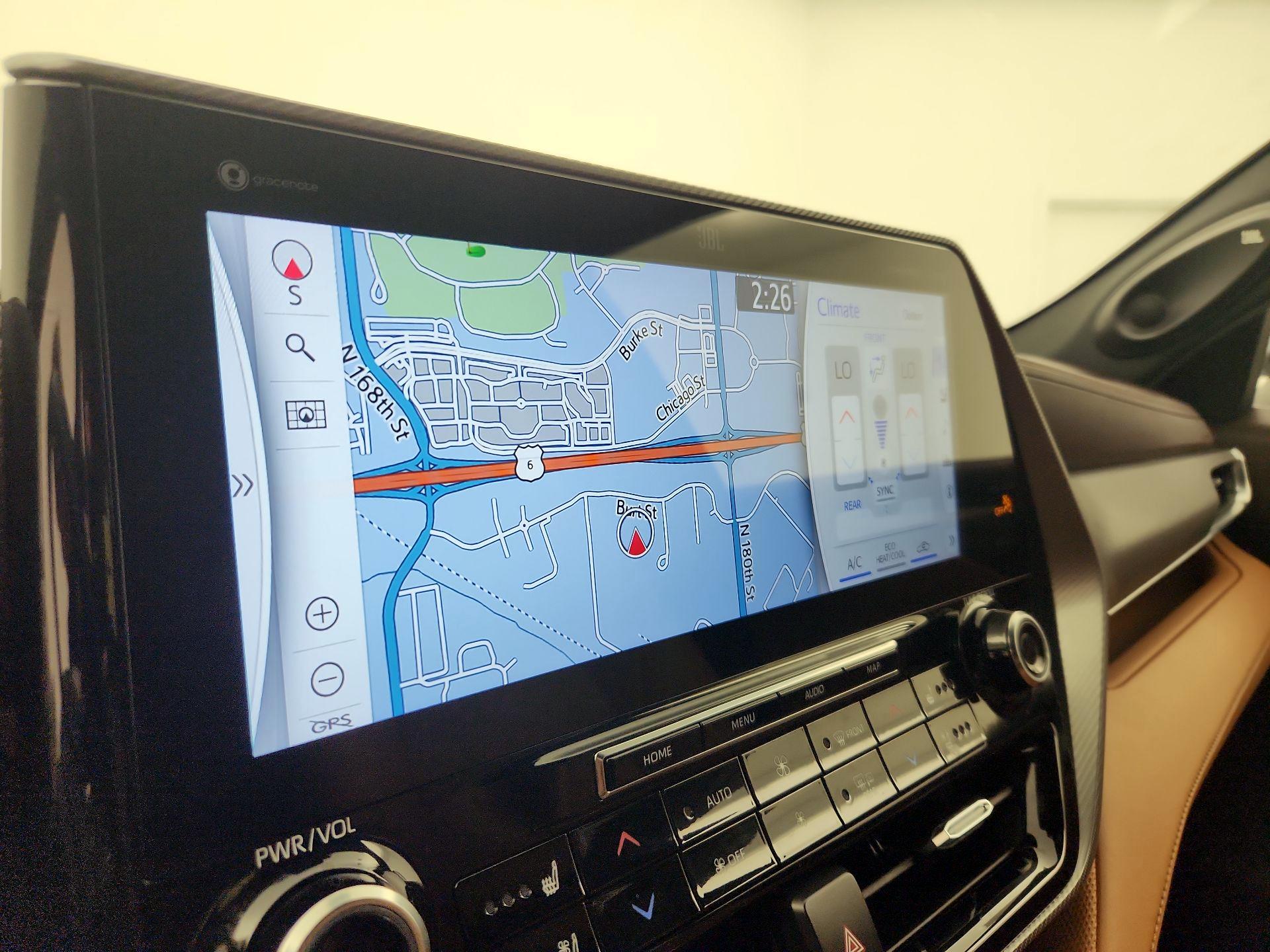 Thumbnail: 2021 Toyota Highlander - 14