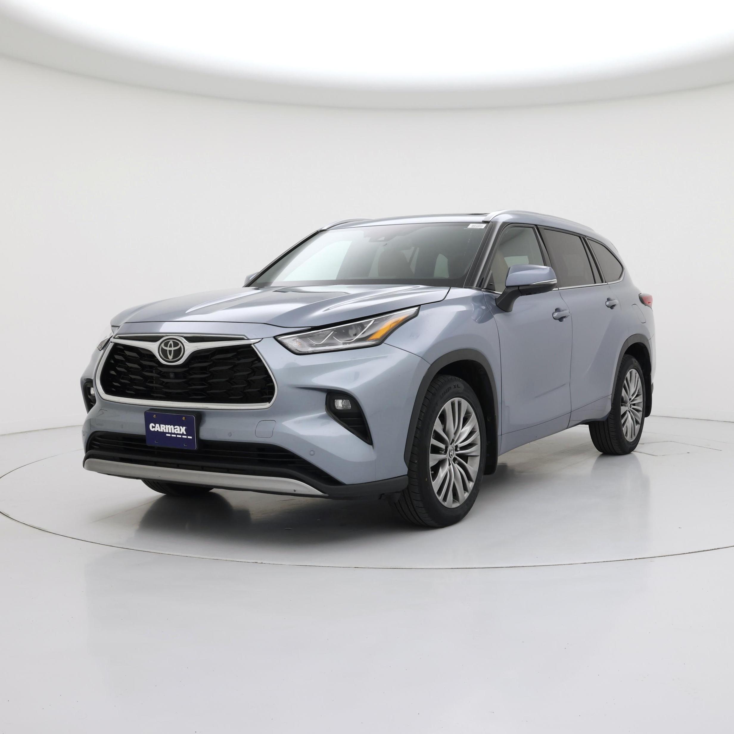 Thumbnail: 2021 Toyota Highlander - 4