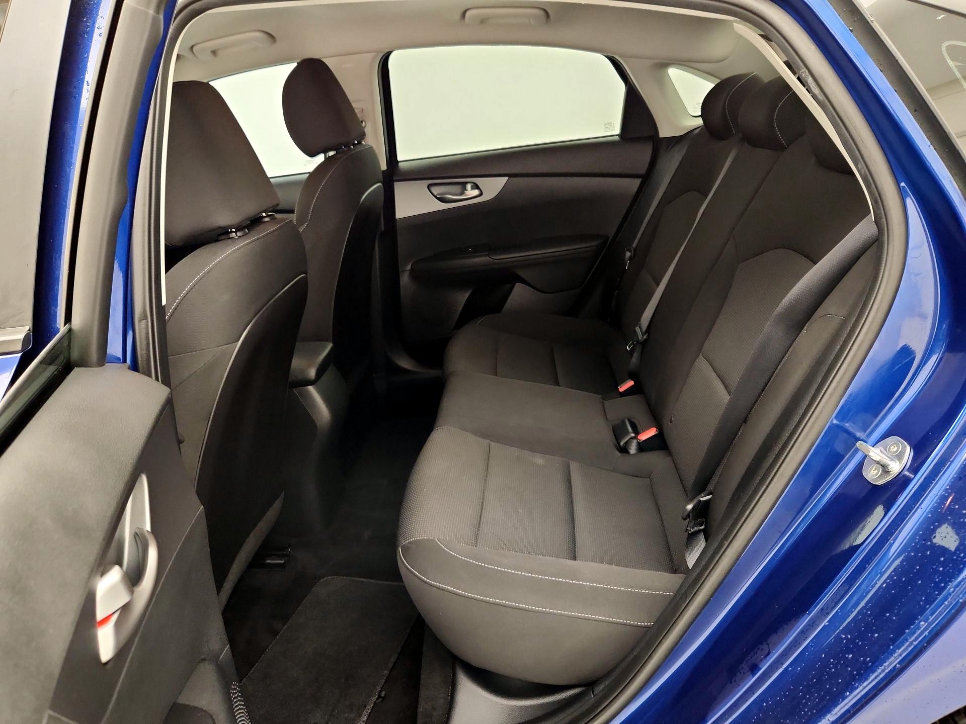 Thumbnail: 2021 Kia Forte - 19