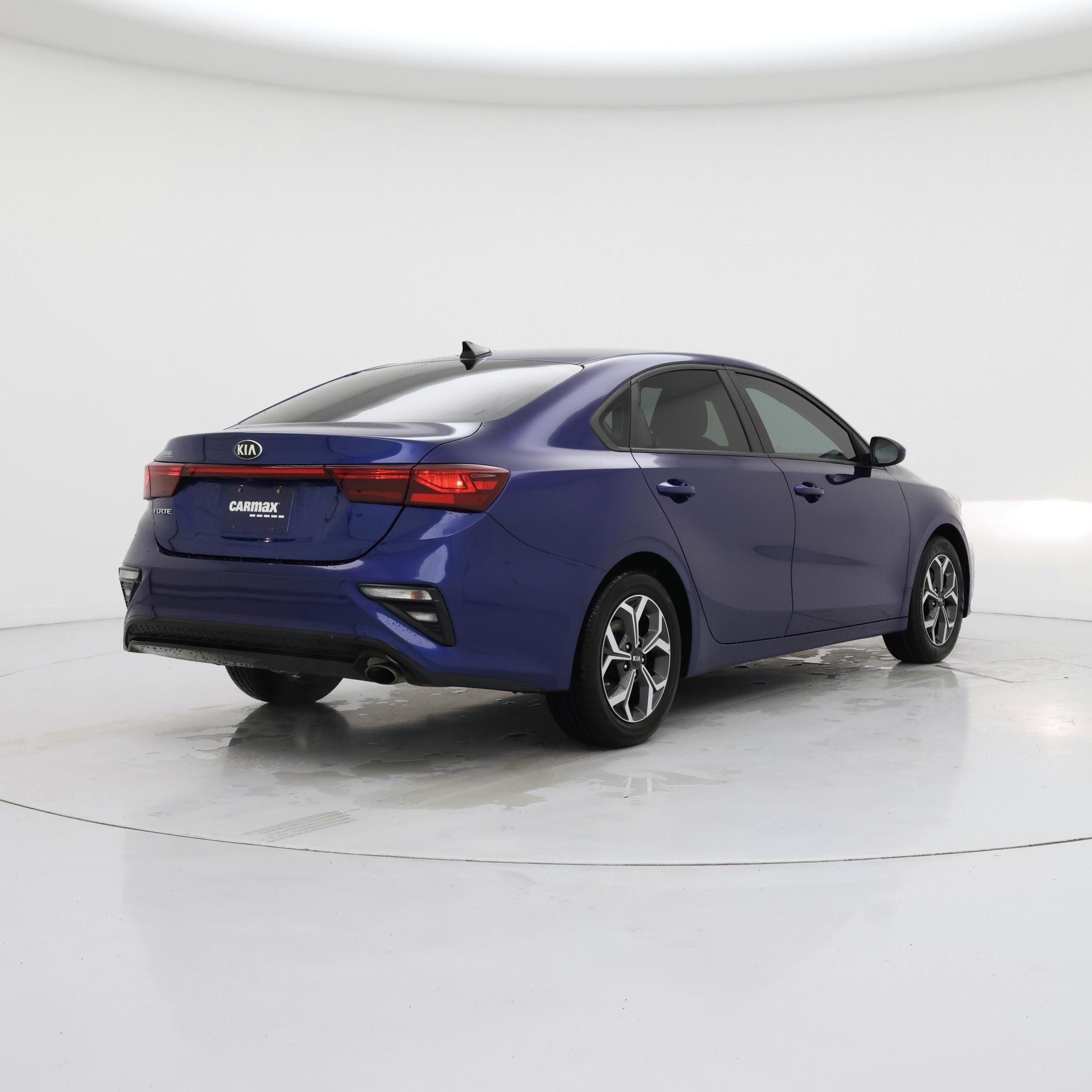Thumbnail: 2021 Kia Forte - 8