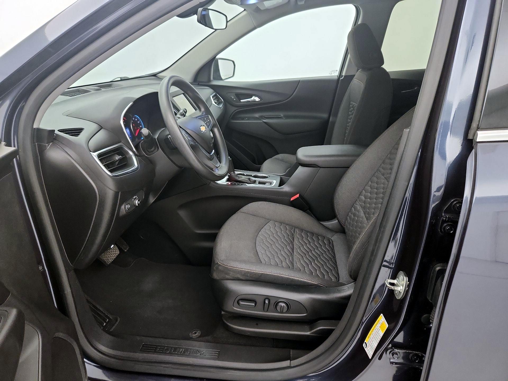Thumbnail: 2019 Chevrolet Equinox - 11