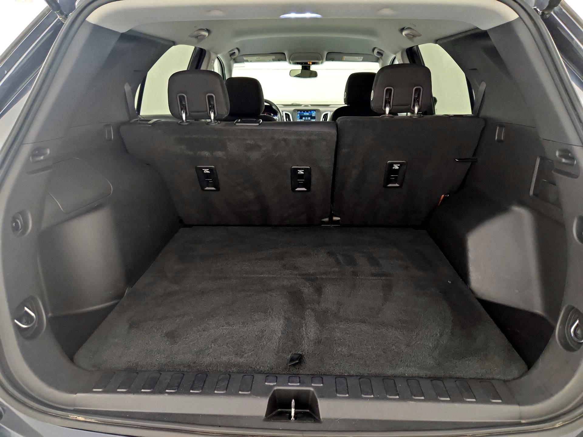 Thumbnail: 2019 Chevrolet Equinox - 20