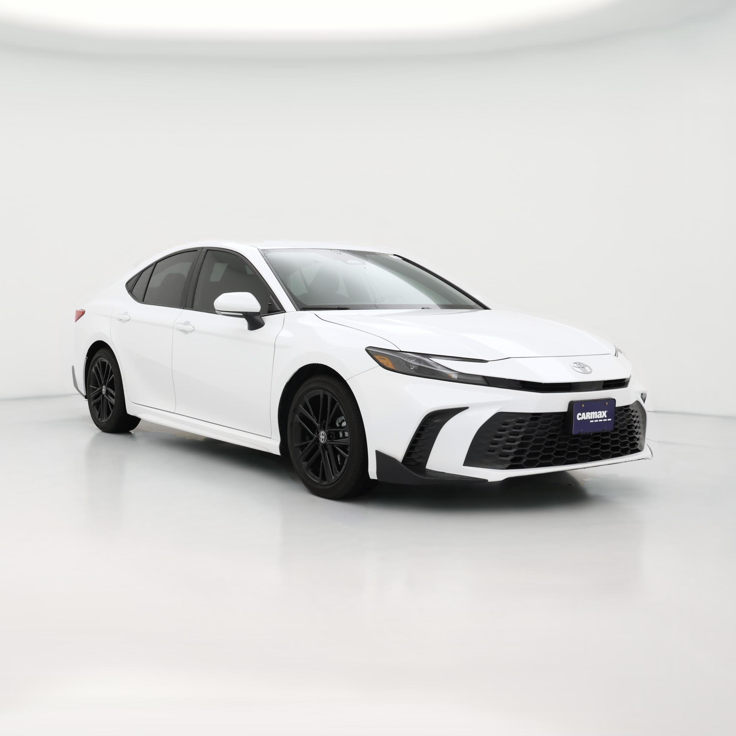 Thumbnail: 2025 Toyota Camry - 1