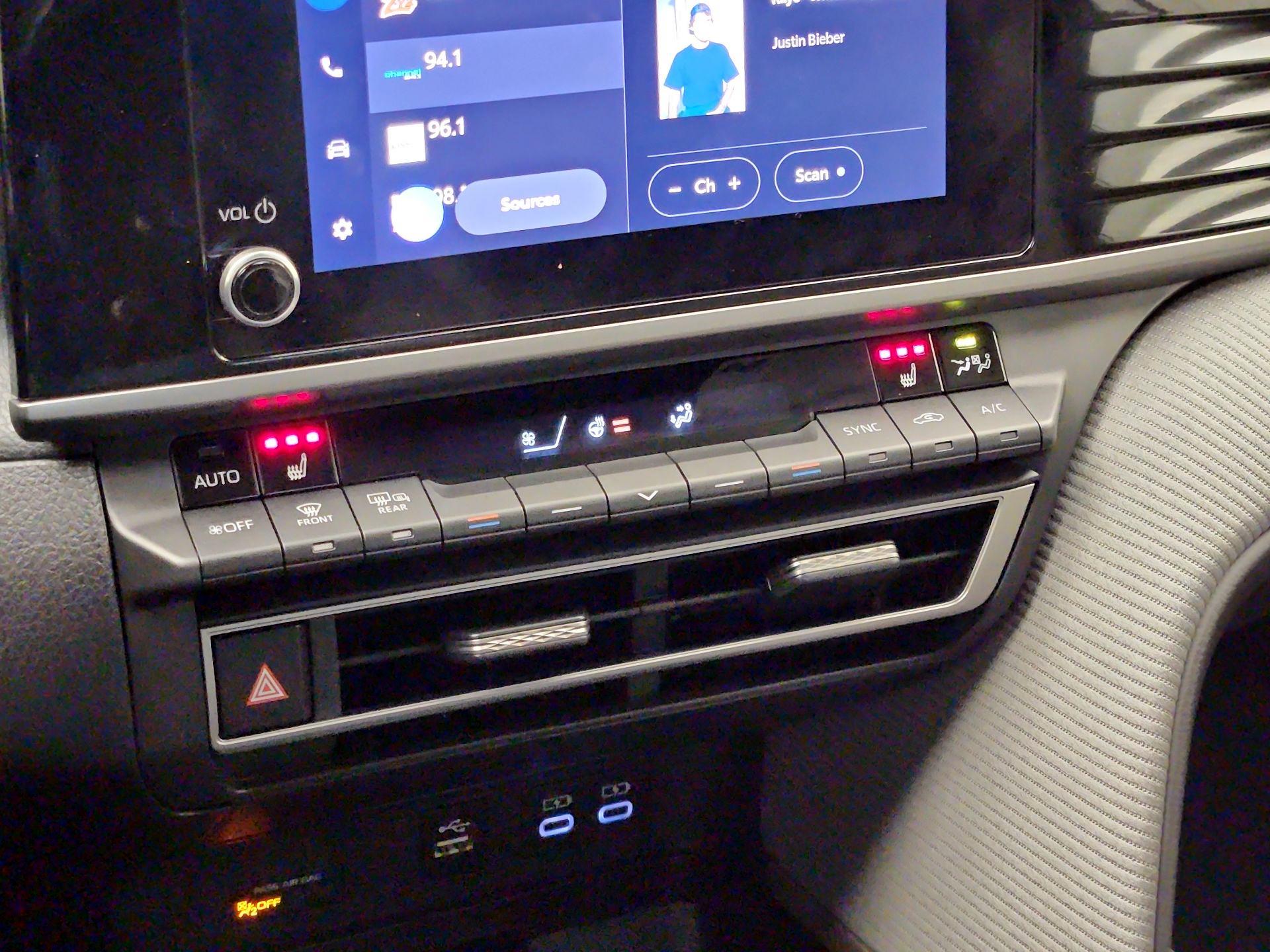 Thumbnail: 2025 Toyota Camry - 16