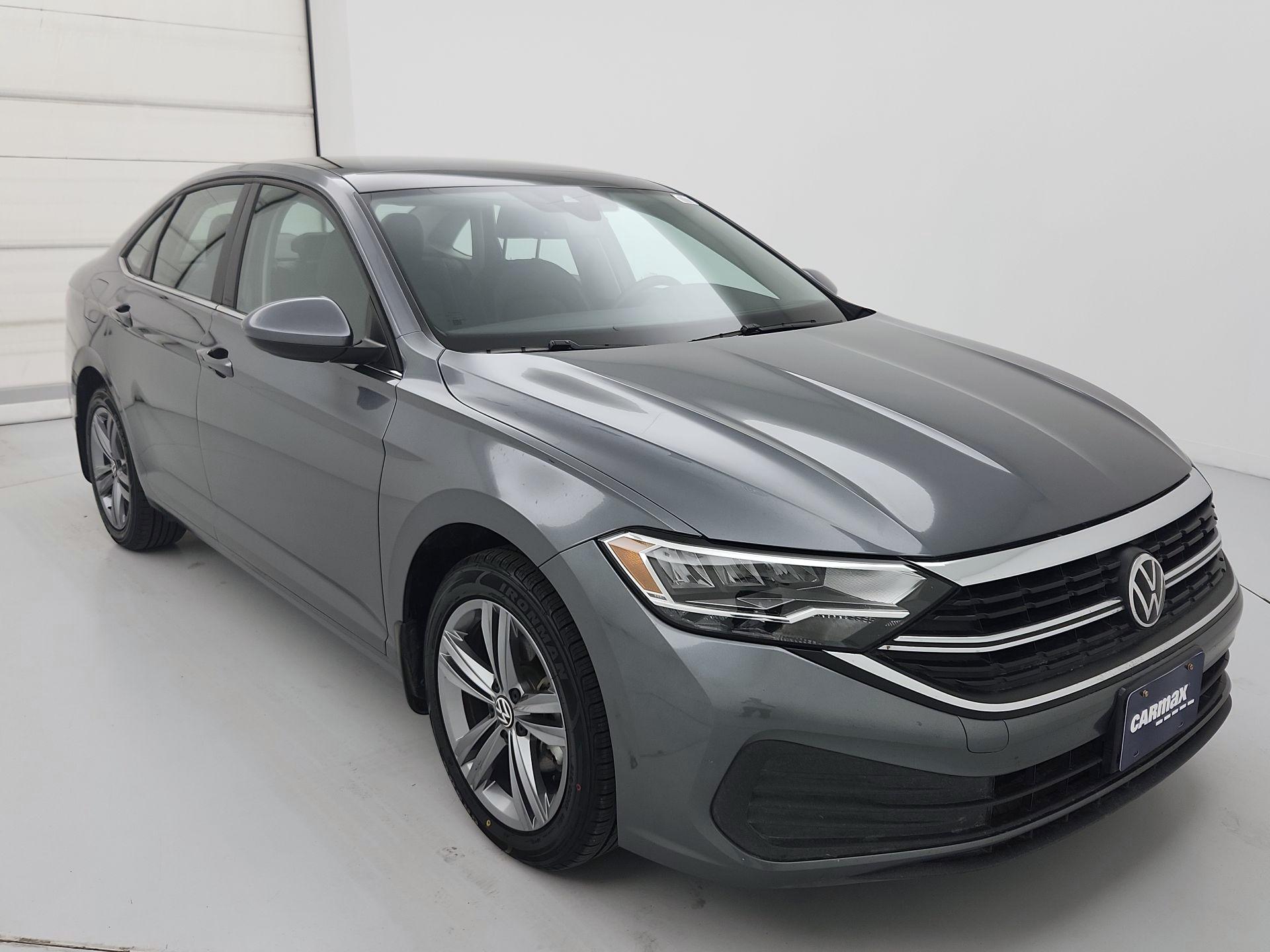 Thumbnail: 2024 Volkswagen Jetta - 1