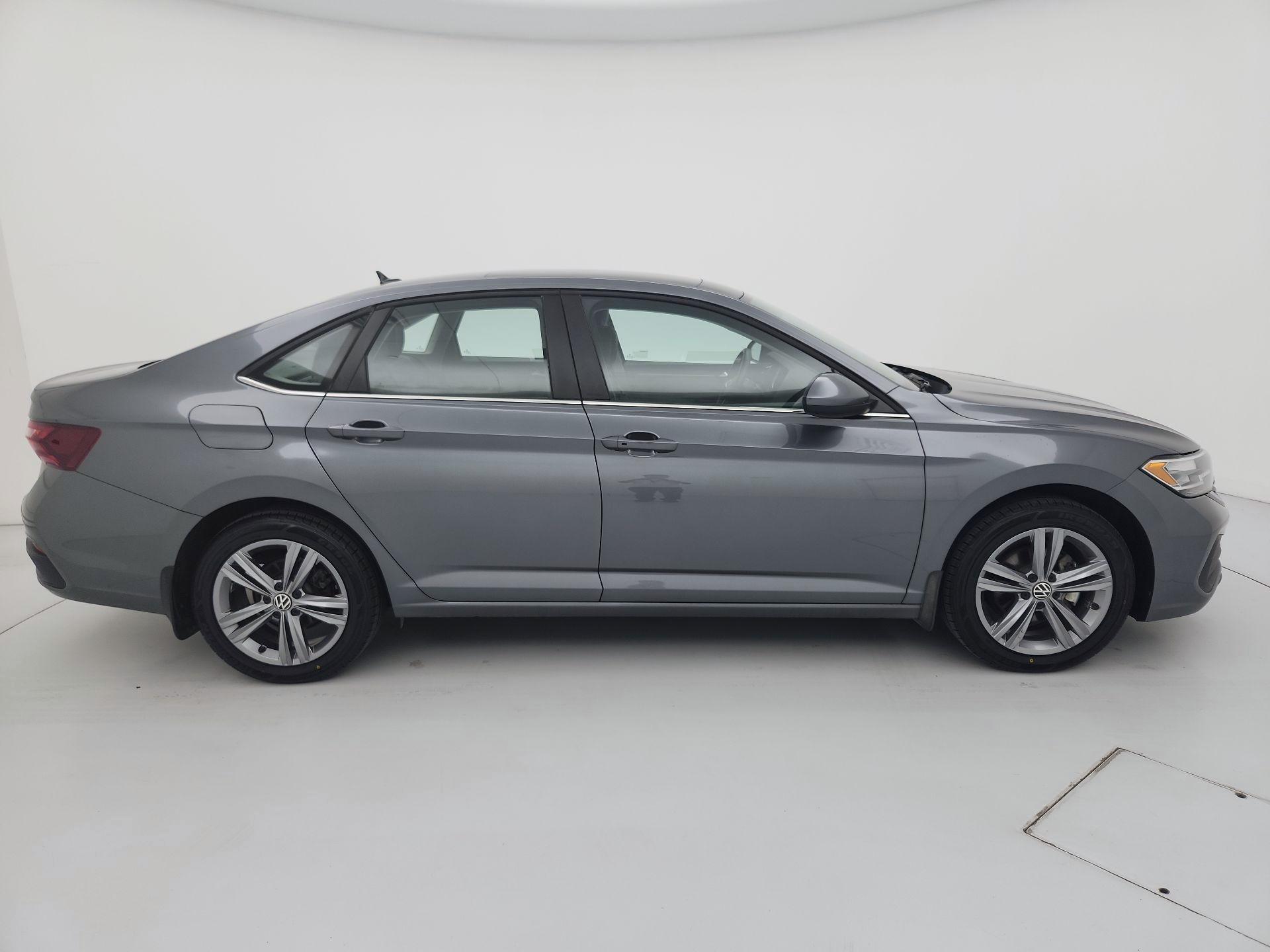 Thumbnail: 2024 Volkswagen Jetta - 4