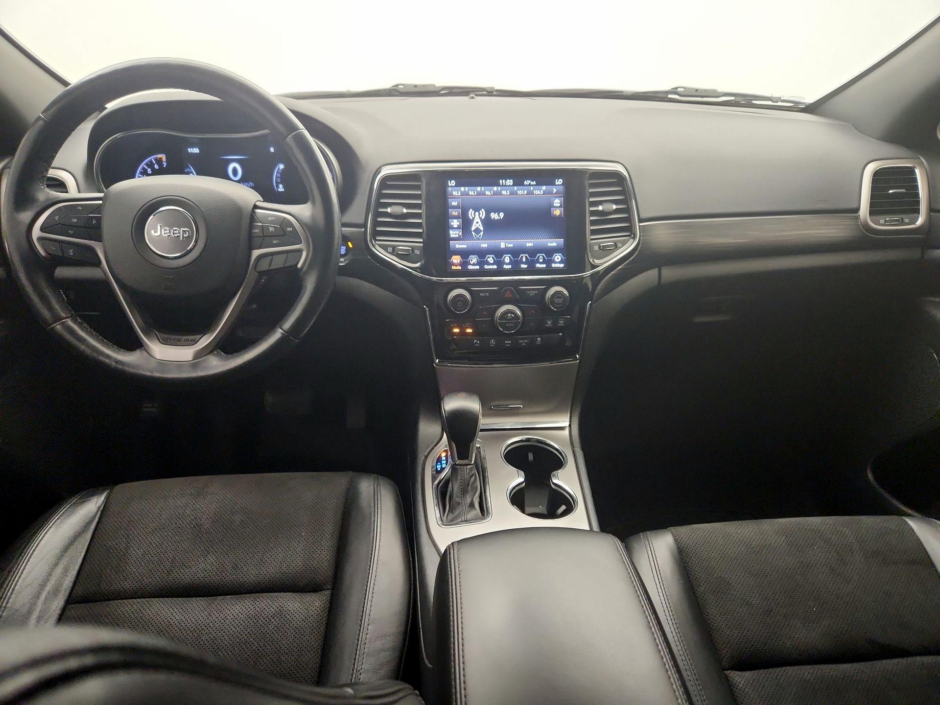 Thumbnail: 2020 Jeep Grand Cherokee - 8