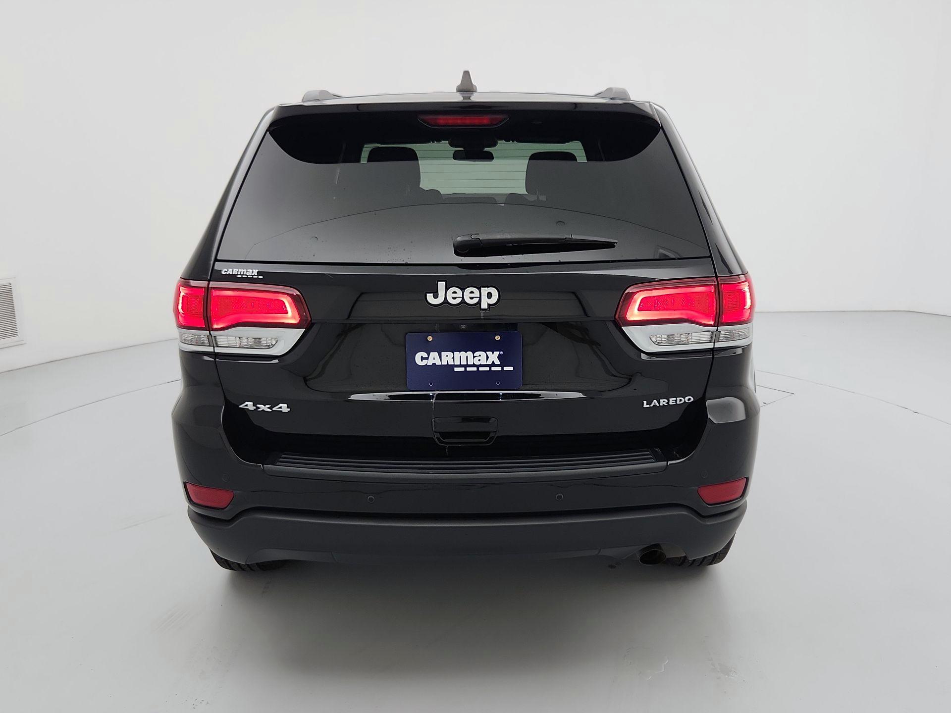 Thumbnail: 2020 Jeep Grand Cherokee - 6