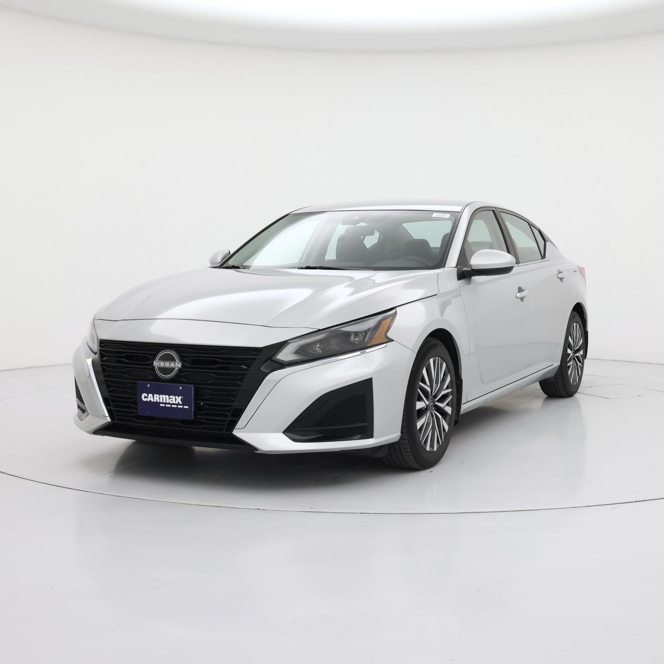 Thumbnail: 2023 Nissan Altima - 4