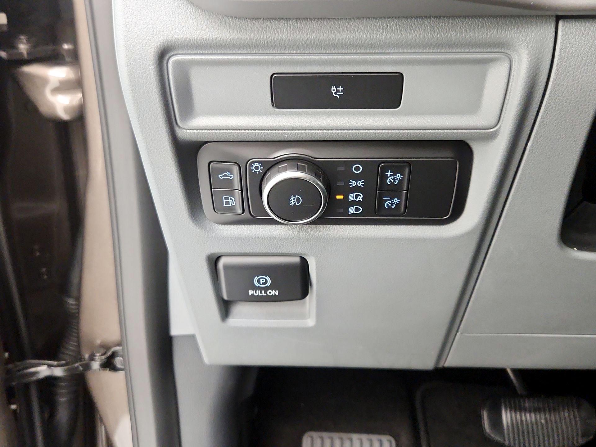 Thumbnail: 2022 Ford F-150 - 13