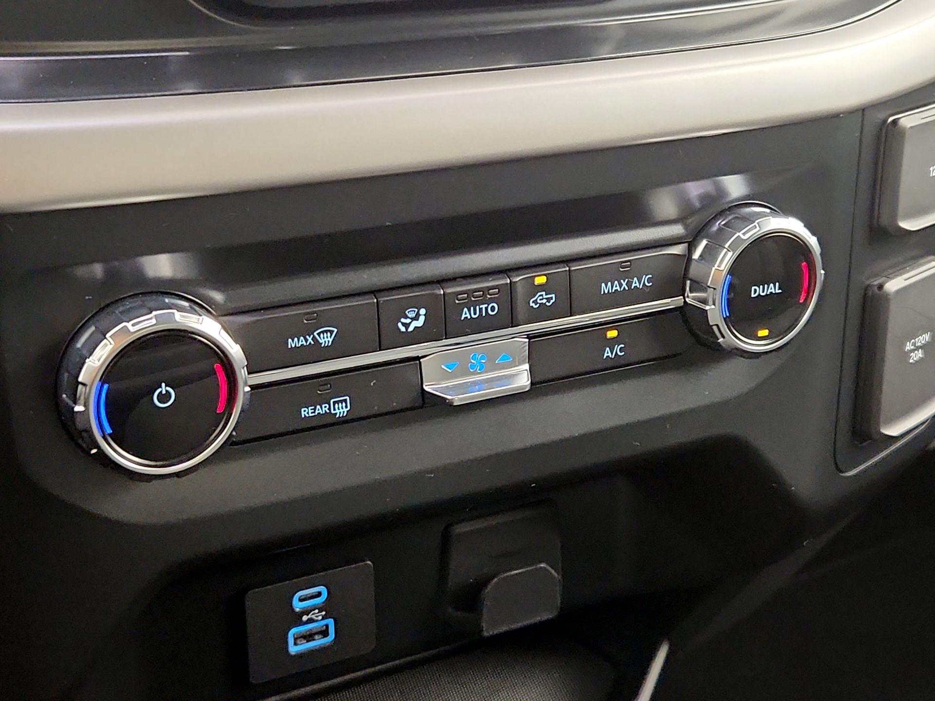 Thumbnail: 2022 Ford F-150 - 17