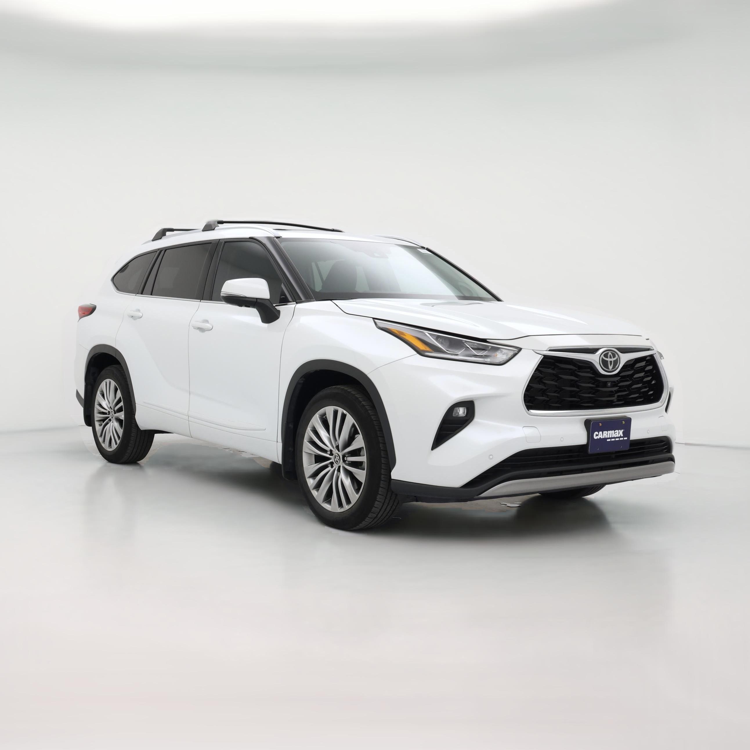 Thumbnail: 2023 Toyota Highlander - 1