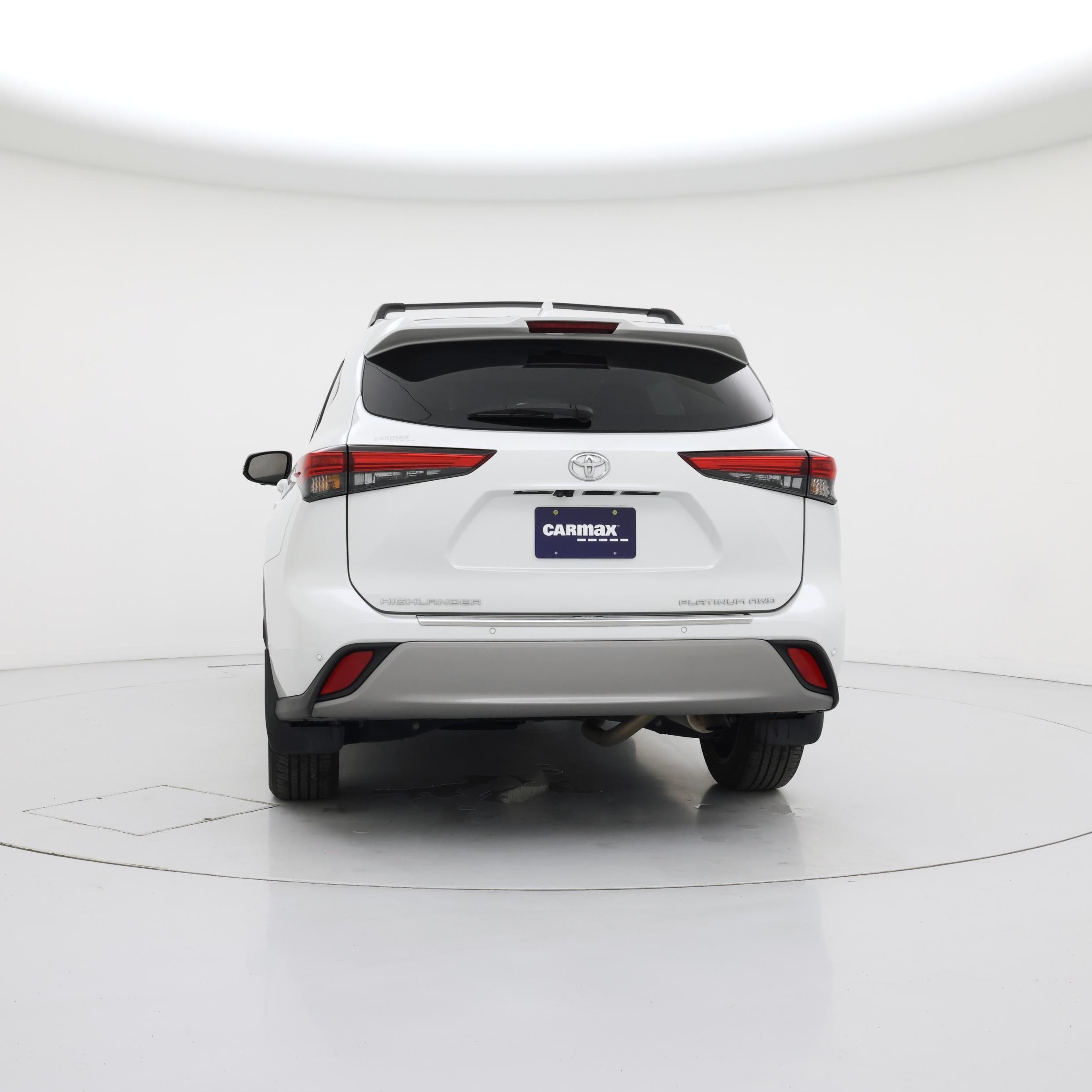 Thumbnail: 2023 Toyota Highlander - 6