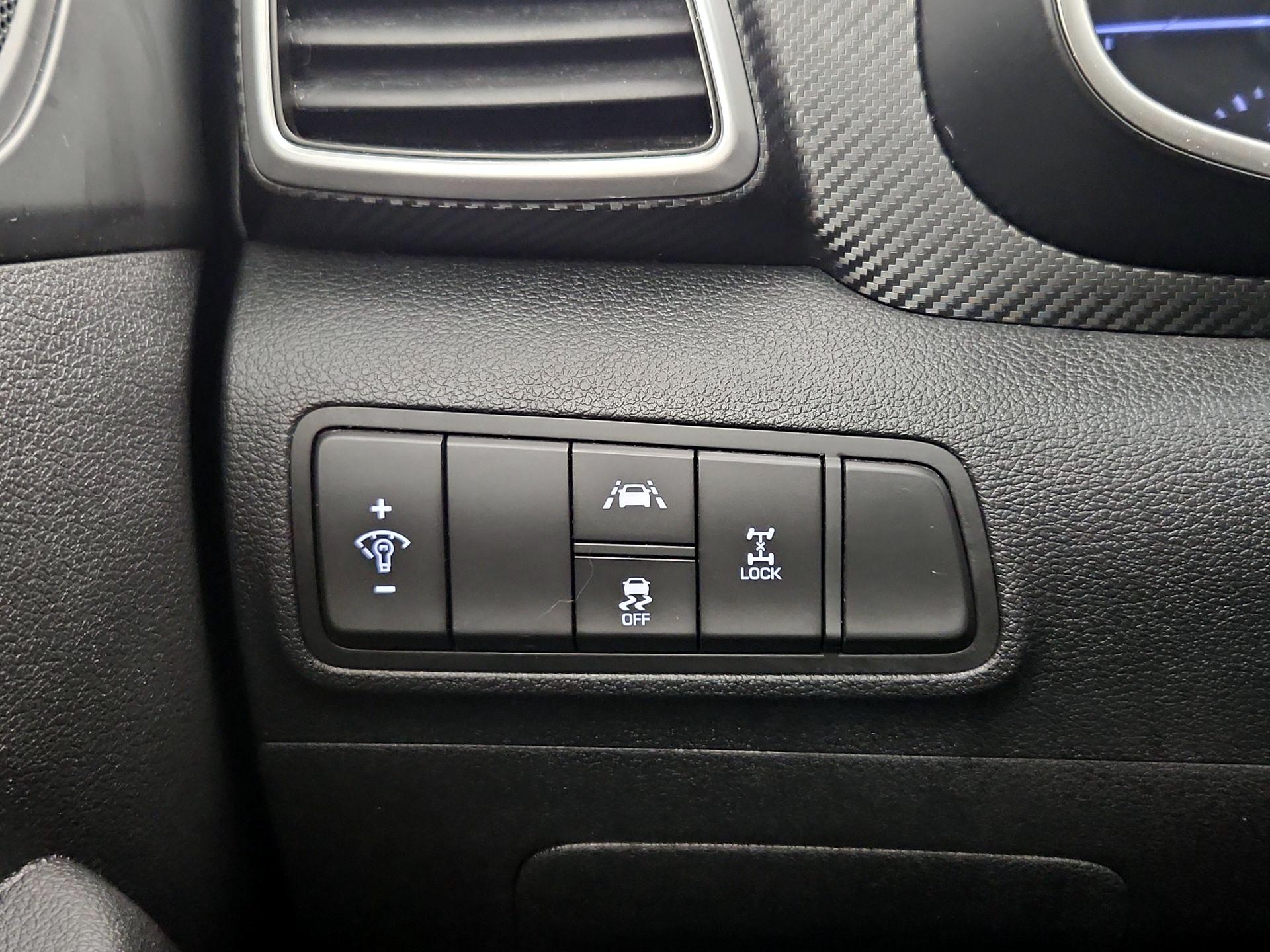 Thumbnail: 2019 Hyundai Tucson - 13