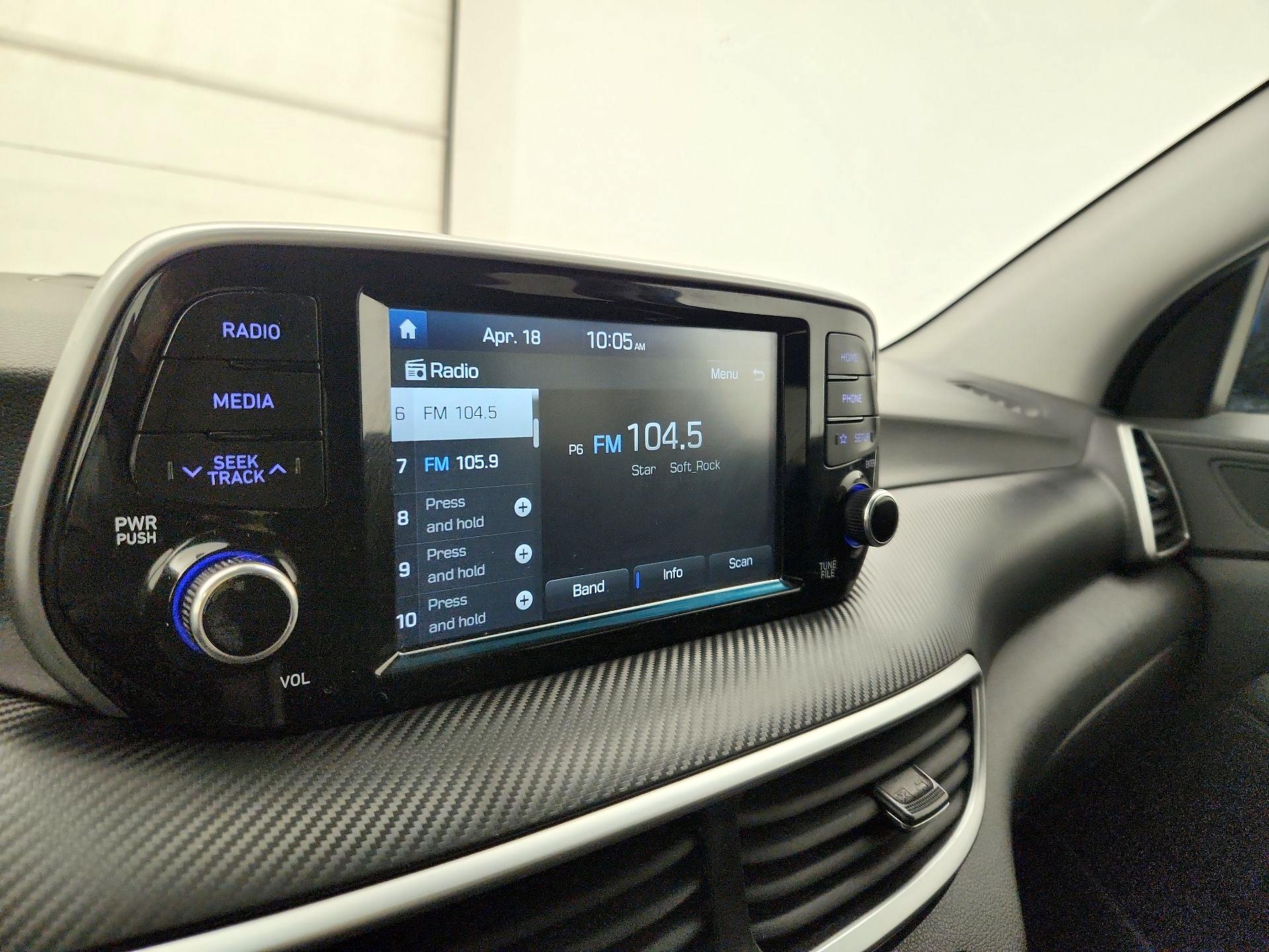 Thumbnail: 2019 Hyundai Tucson - 15