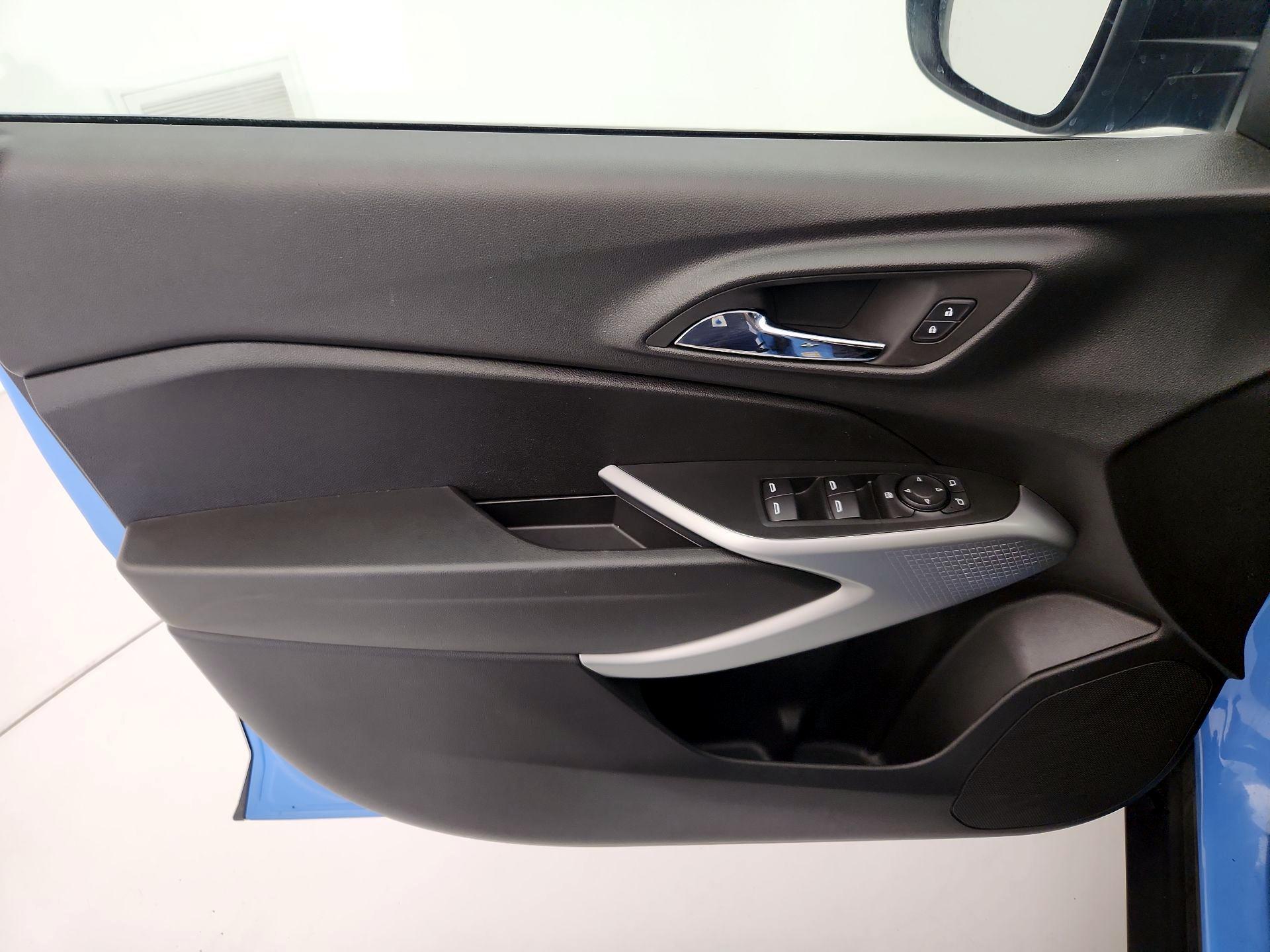 Thumbnail: 2024 Chevrolet Trax - 12