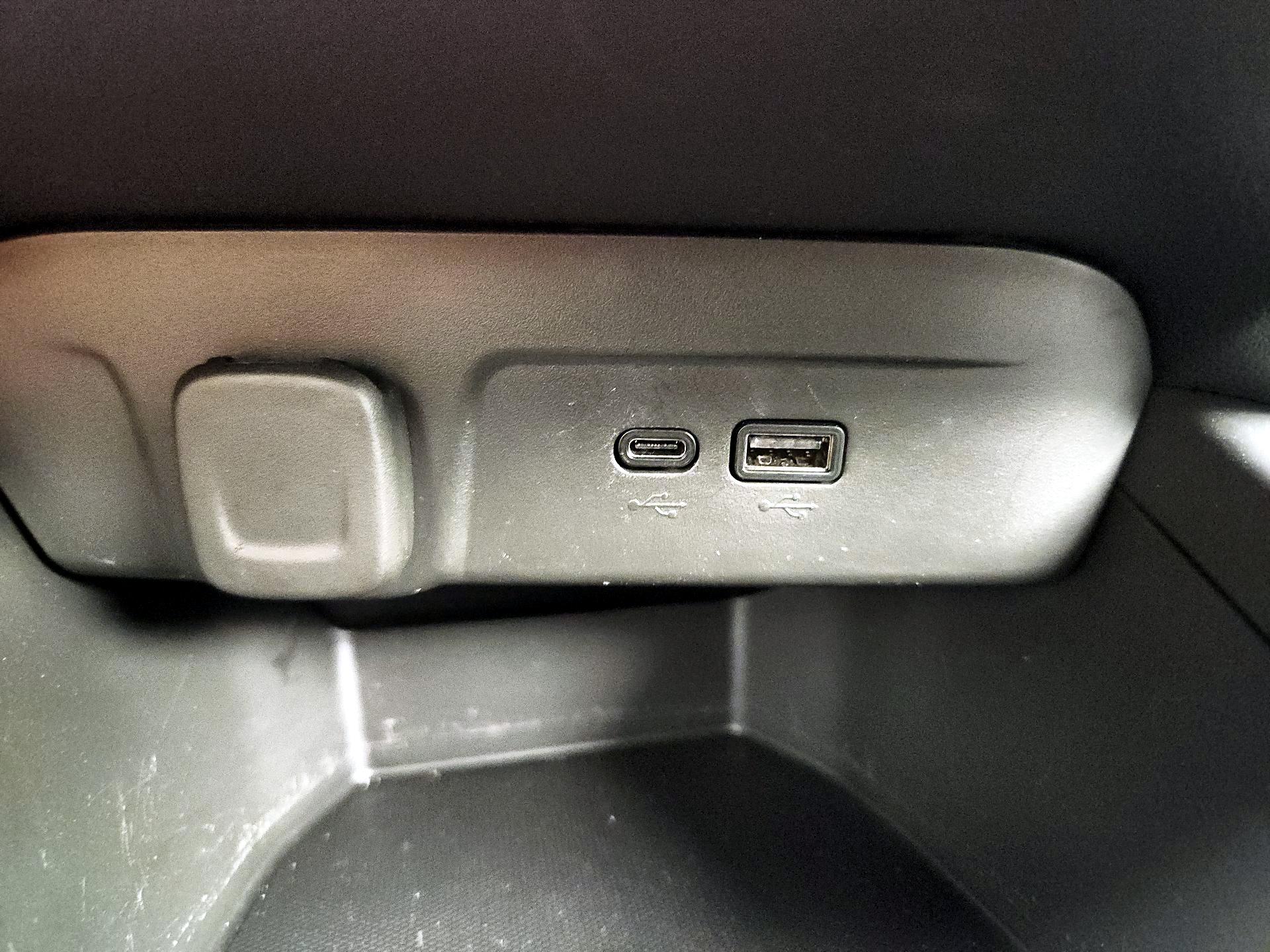 Thumbnail: 2024 Chevrolet Trax - 18