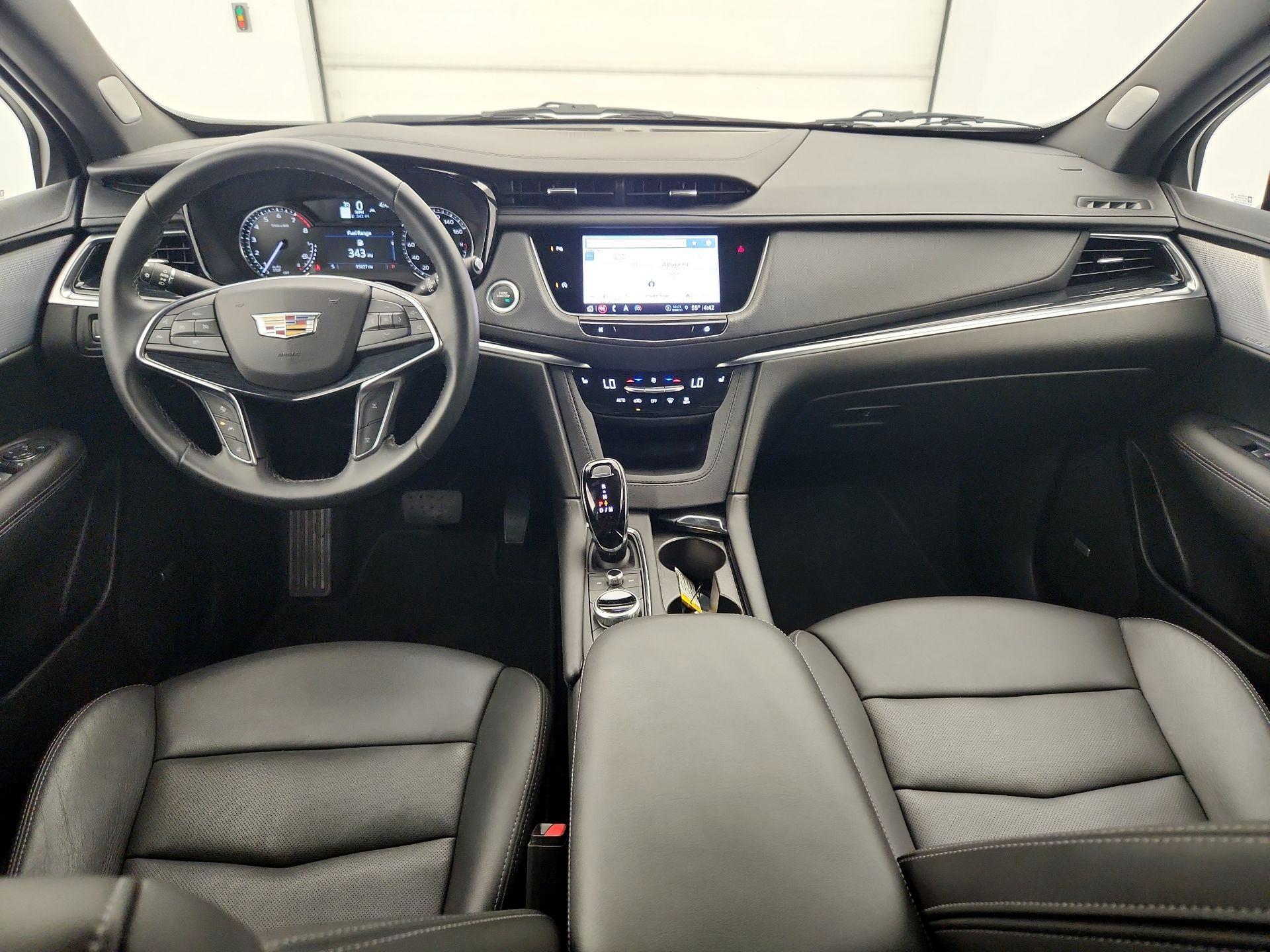 Thumbnail: 2025 Cadillac XT5 - 9