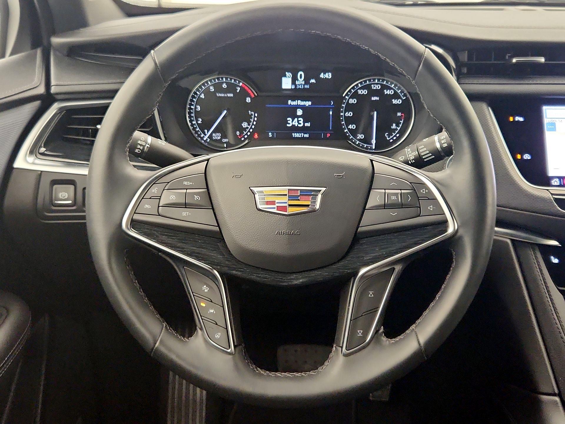 Thumbnail: 2025 Cadillac XT5 - 10