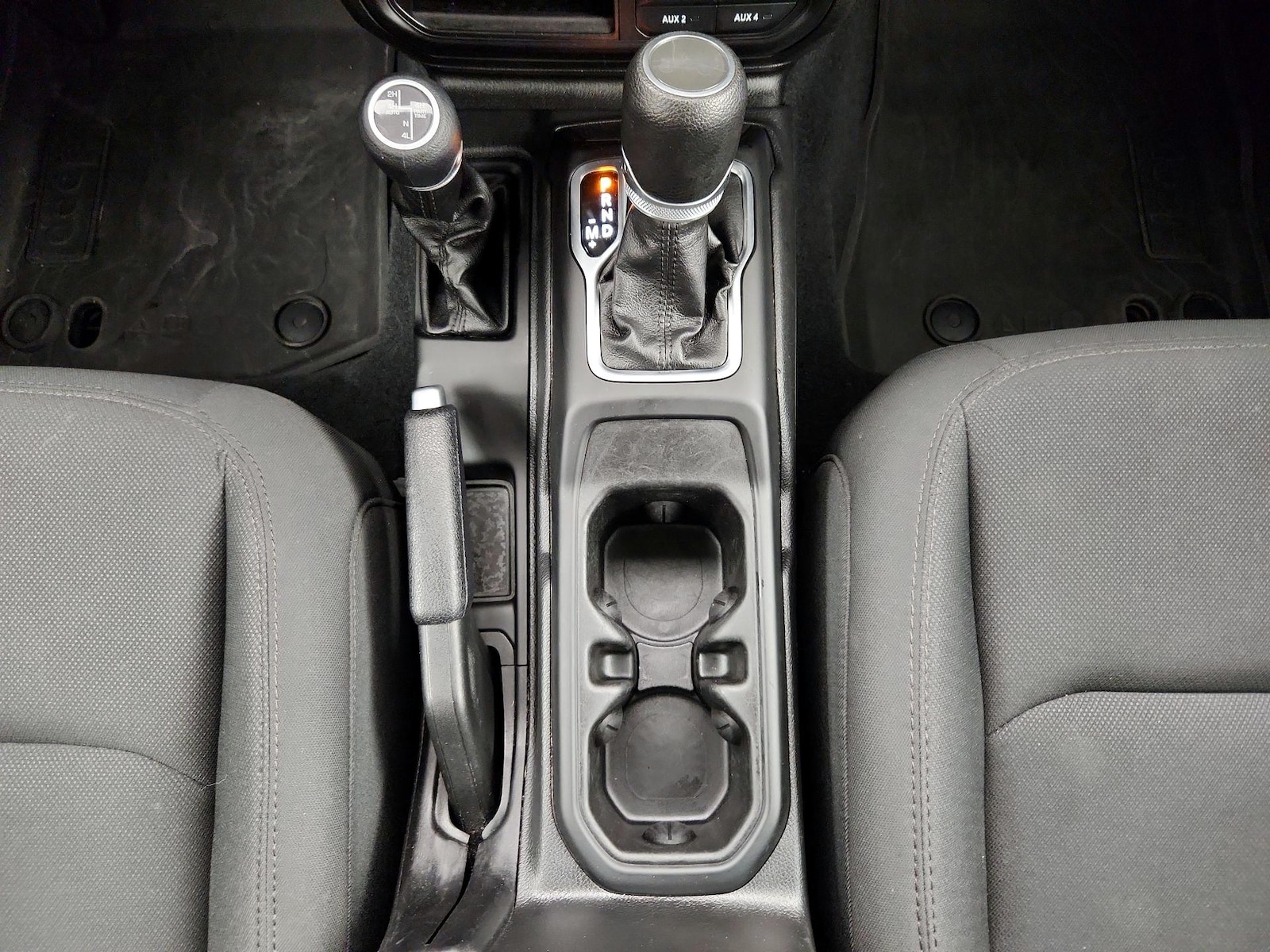 2023 Jeep Wrangler 4xe Willys 4XE - Photo 18