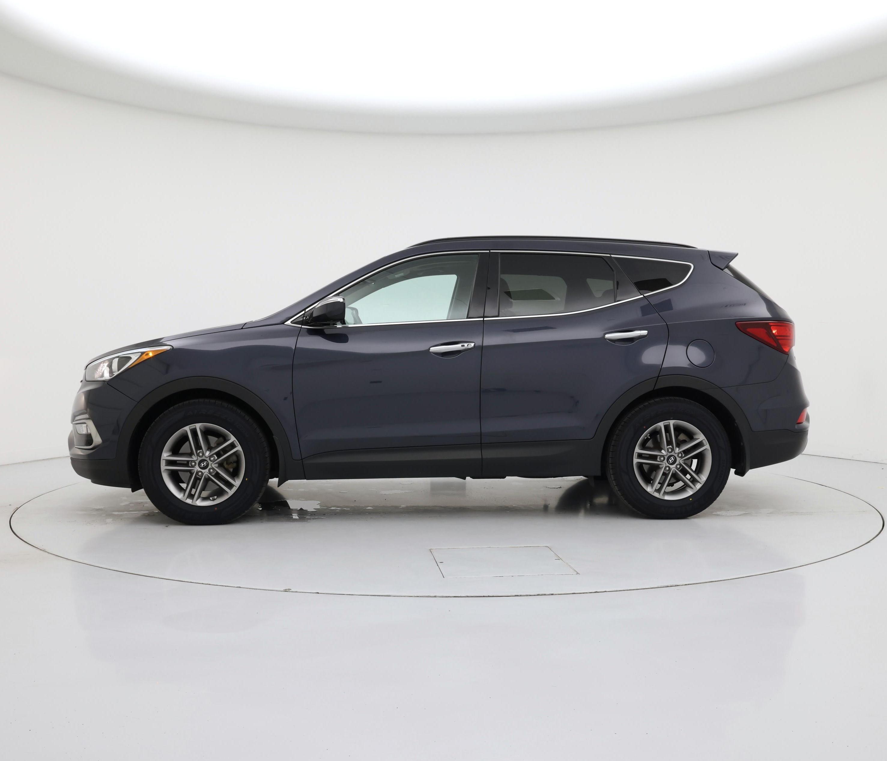 Thumbnail: 2017 Hyundai Santa Fe - 3