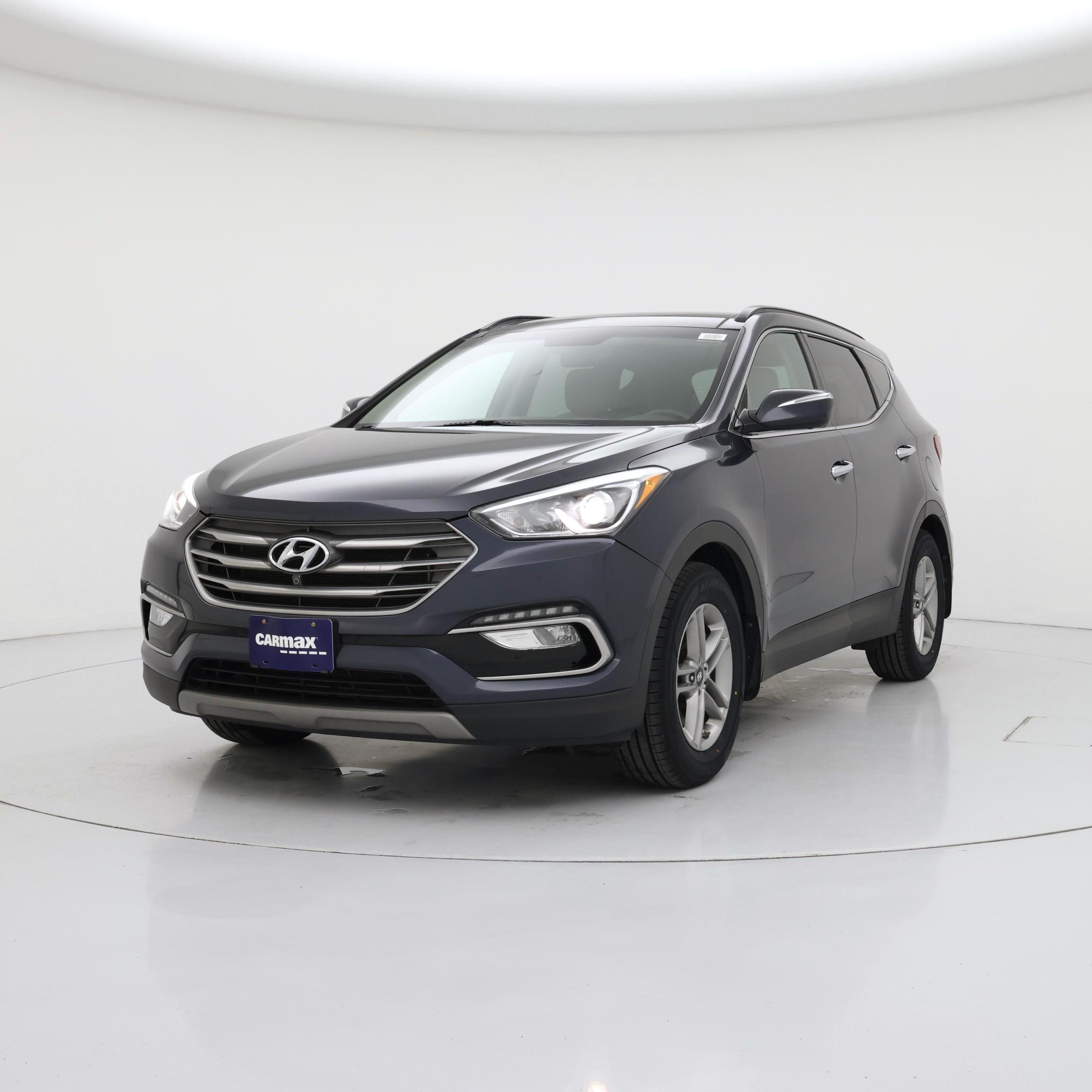 Thumbnail: 2017 Hyundai Santa Fe - 4