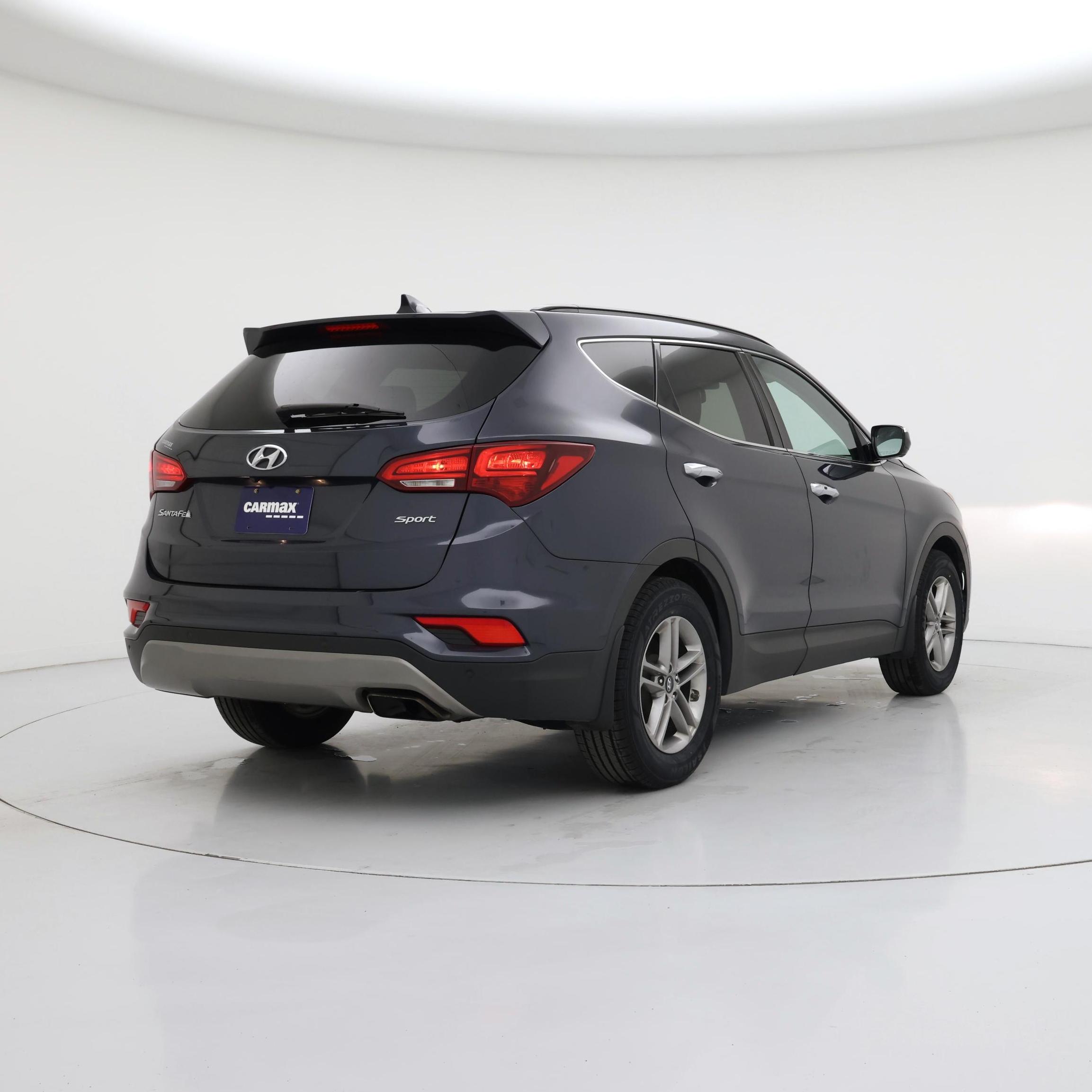 Thumbnail: 2017 Hyundai Santa Fe - 8