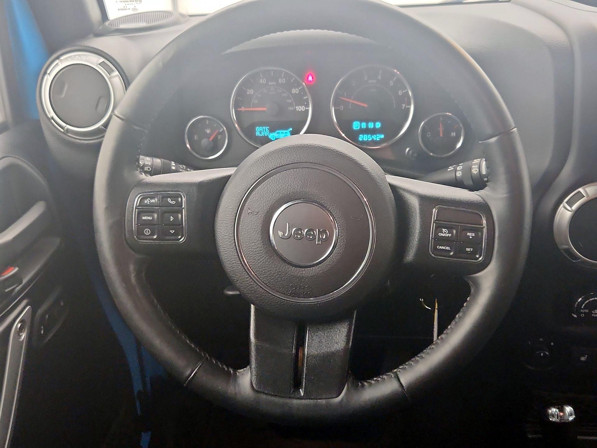 Thumbnail: 2017 Jeep Wrangler - 10