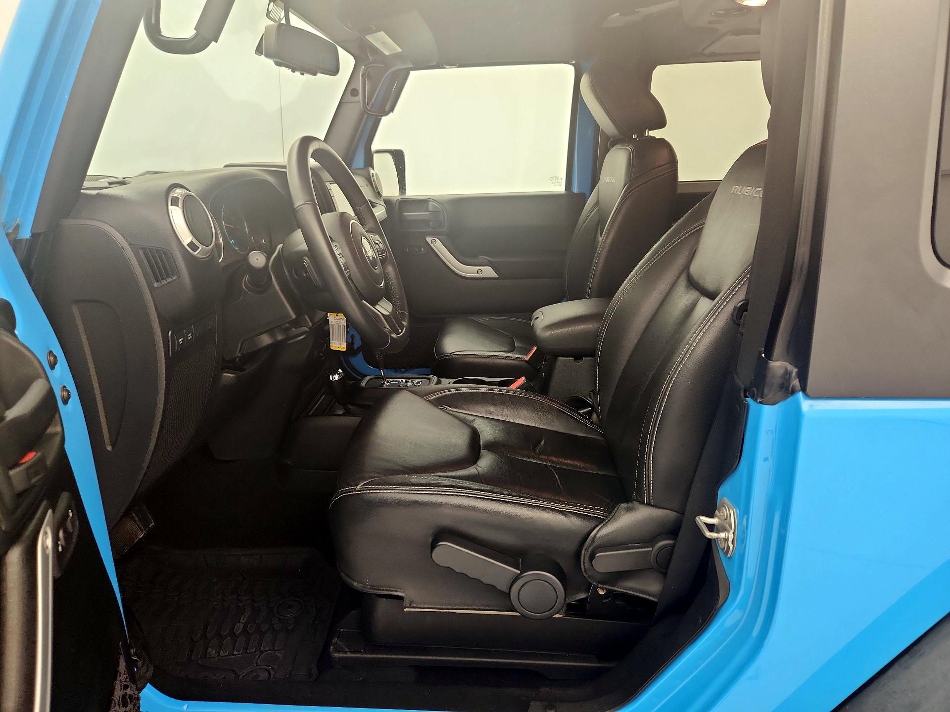 Thumbnail: 2017 Jeep Wrangler - 11