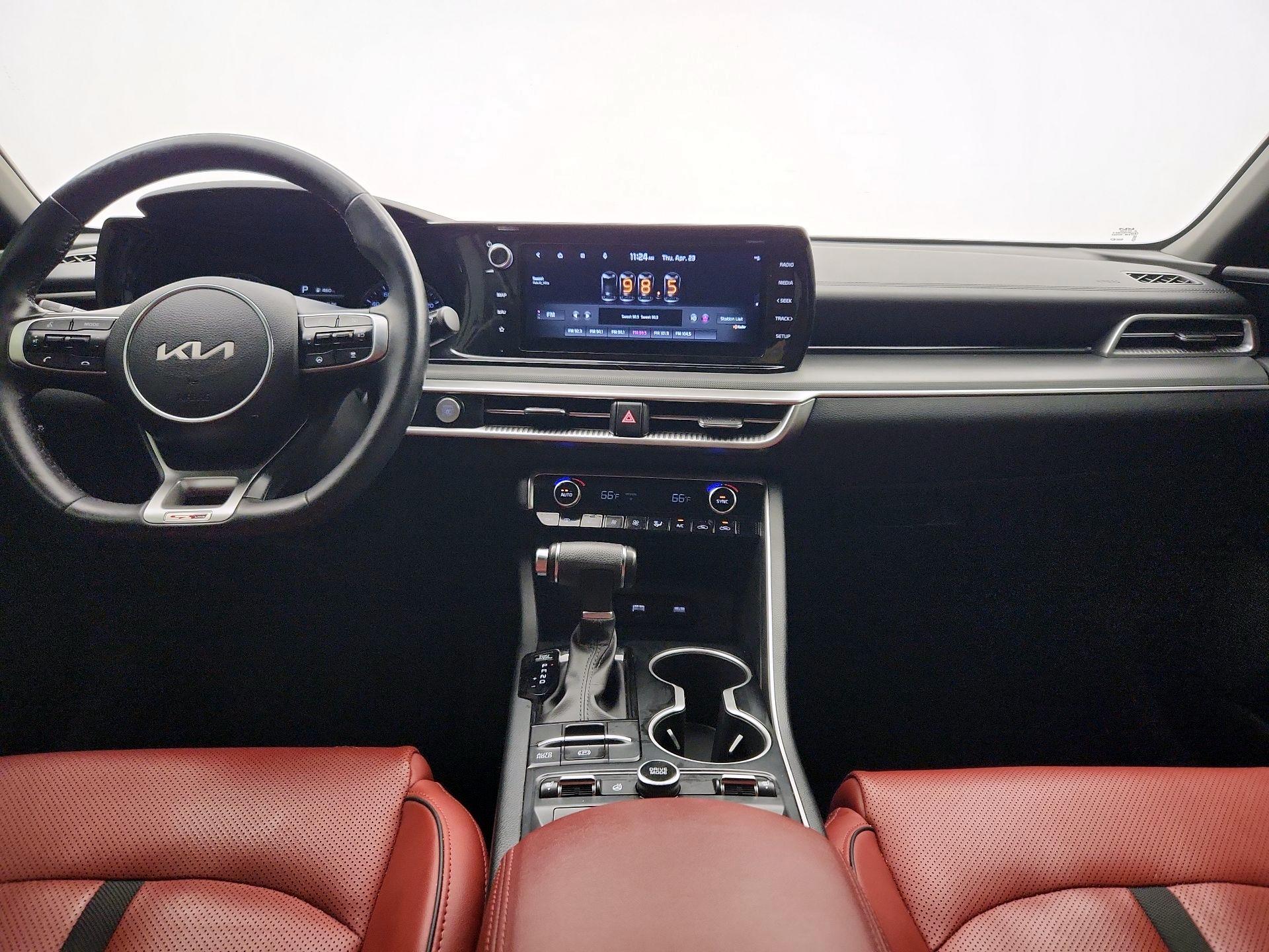 Thumbnail: 2022 Kia K5 - 9