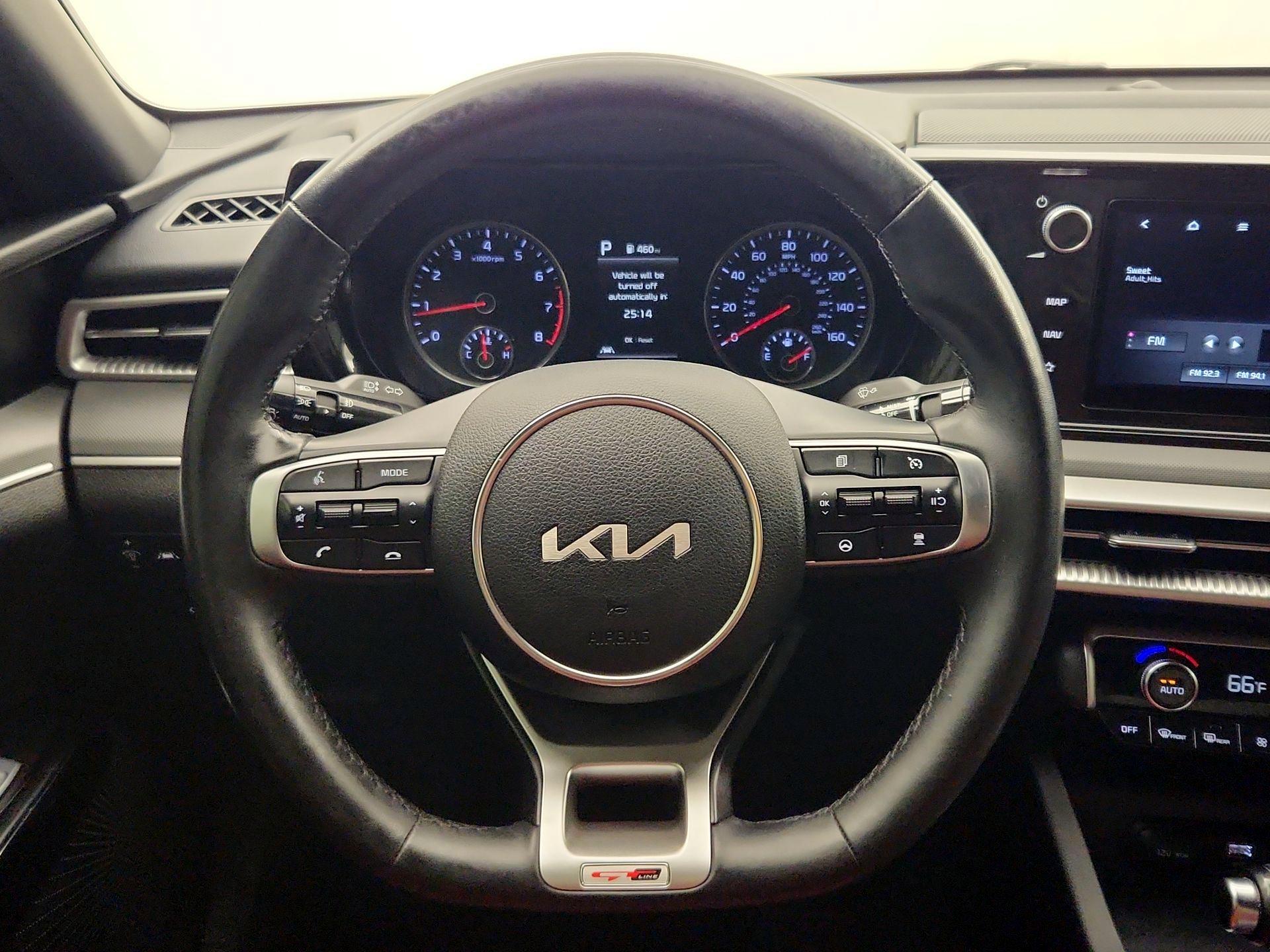 Thumbnail: 2022 Kia K5 - 10