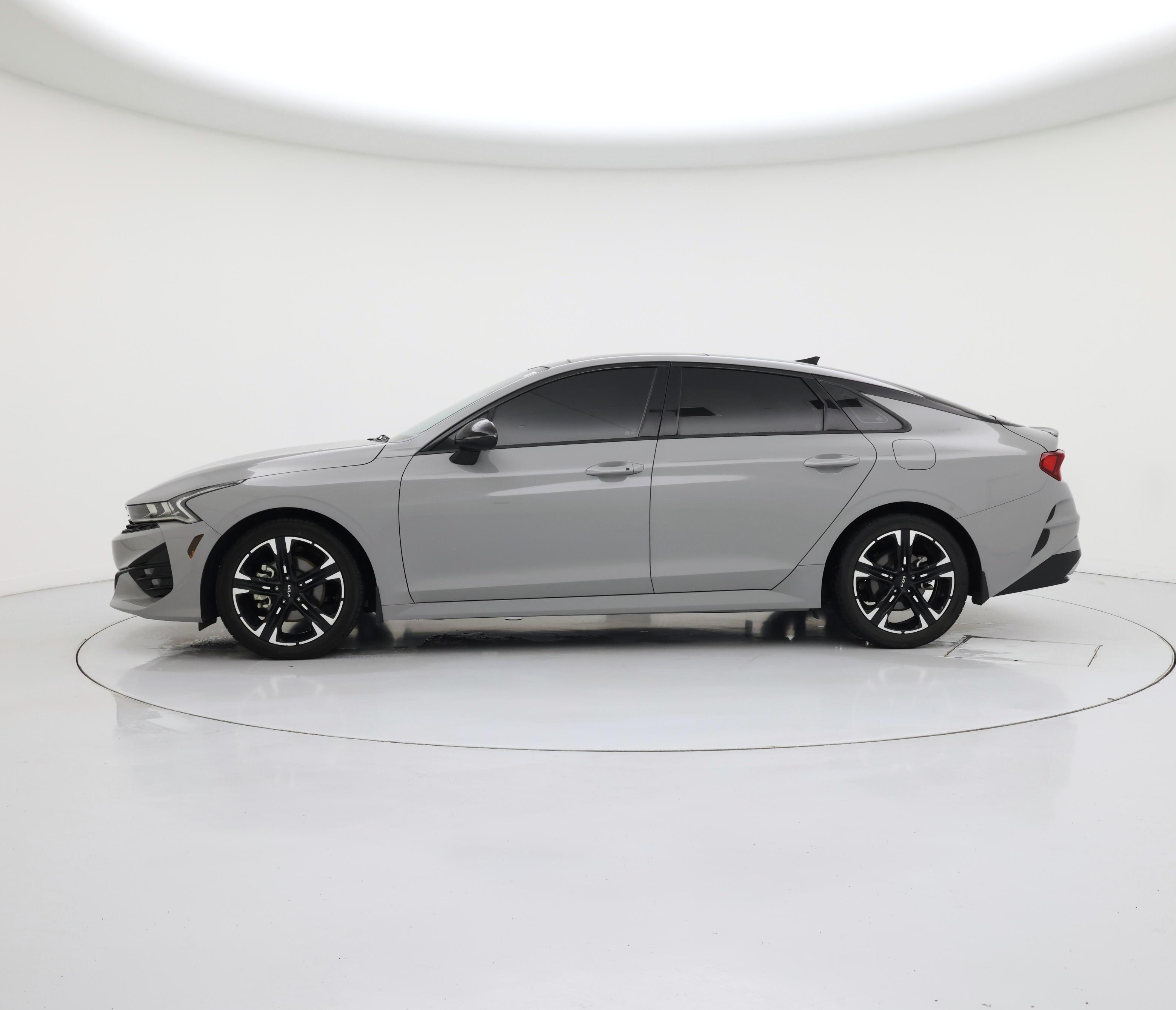 Thumbnail: 2022 Kia K5 - 3