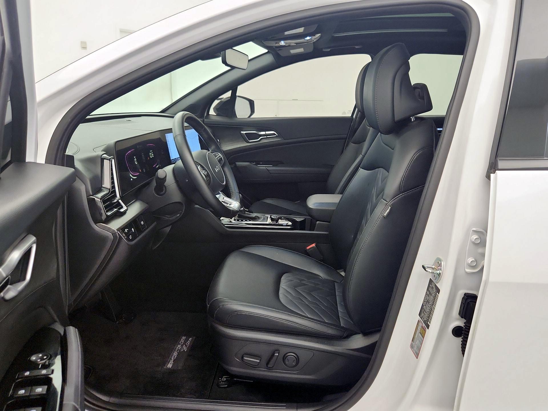 Thumbnail: 2024 Kia Sportage - 11