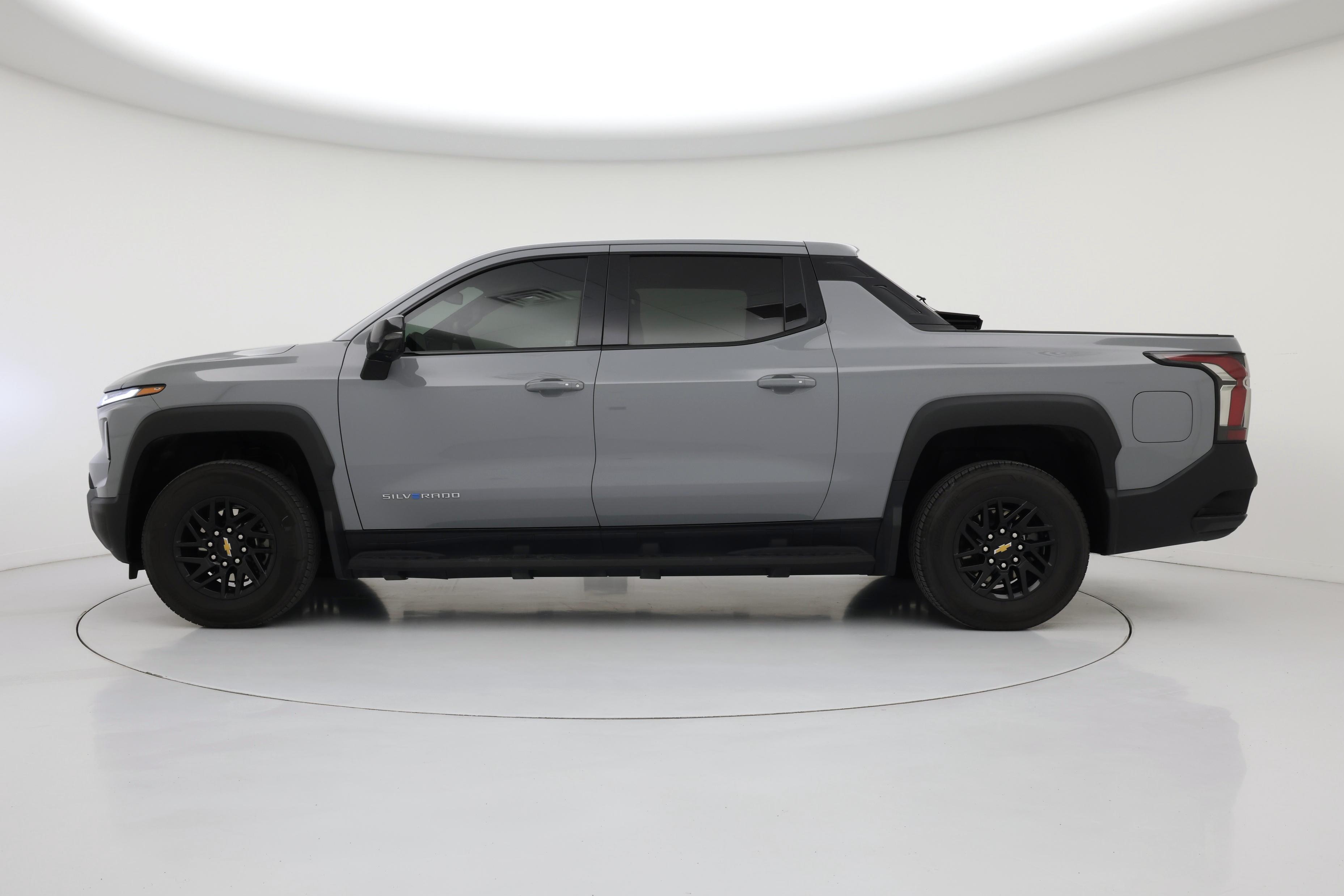 Thumbnail: 2025 Chevrolet Silverado EV - 3