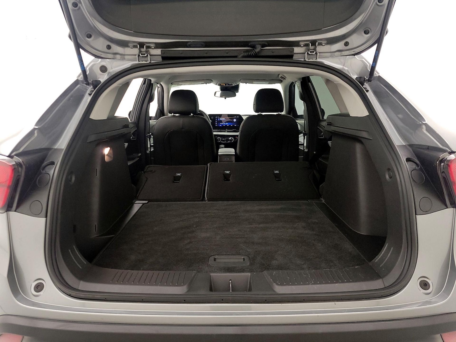 2025 Chevrolet Trax LT - Photo 22