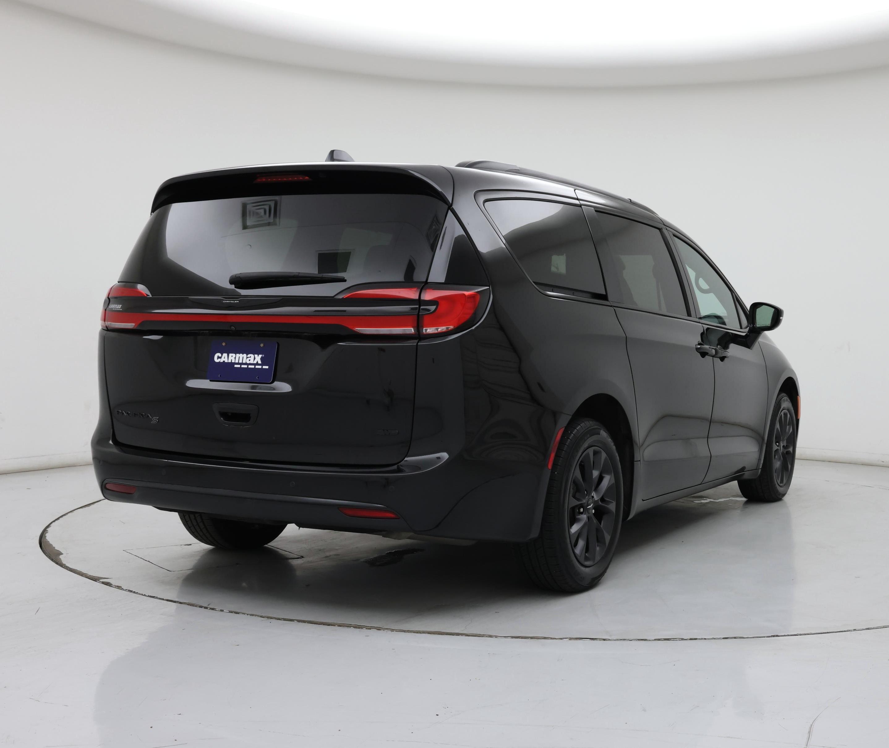 Thumbnail: 2021 Chrysler Pacifica - 8