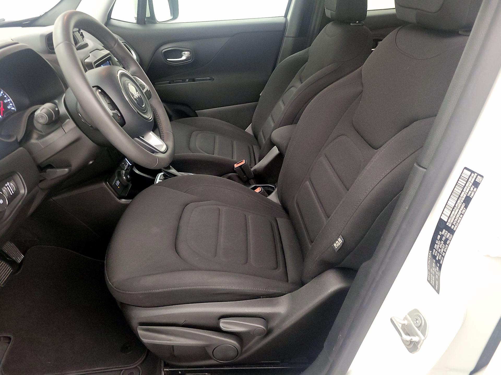 Thumbnail: 2021 Jeep Renegade - 11