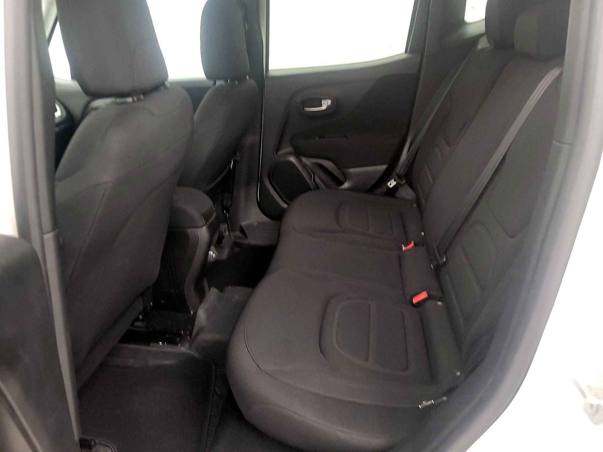 Thumbnail: 2021 Jeep Renegade - 19