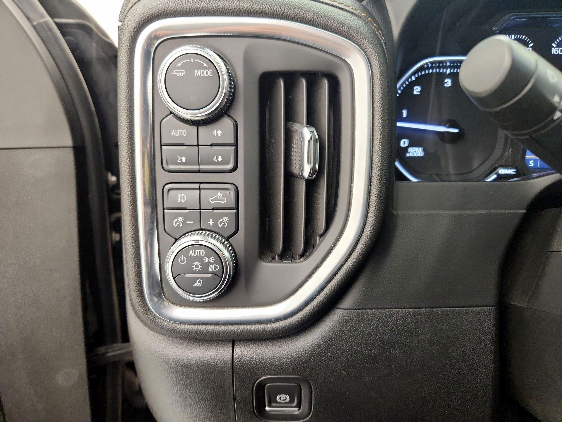 Thumbnail: 2021 GMC Sierra 3500 - 13